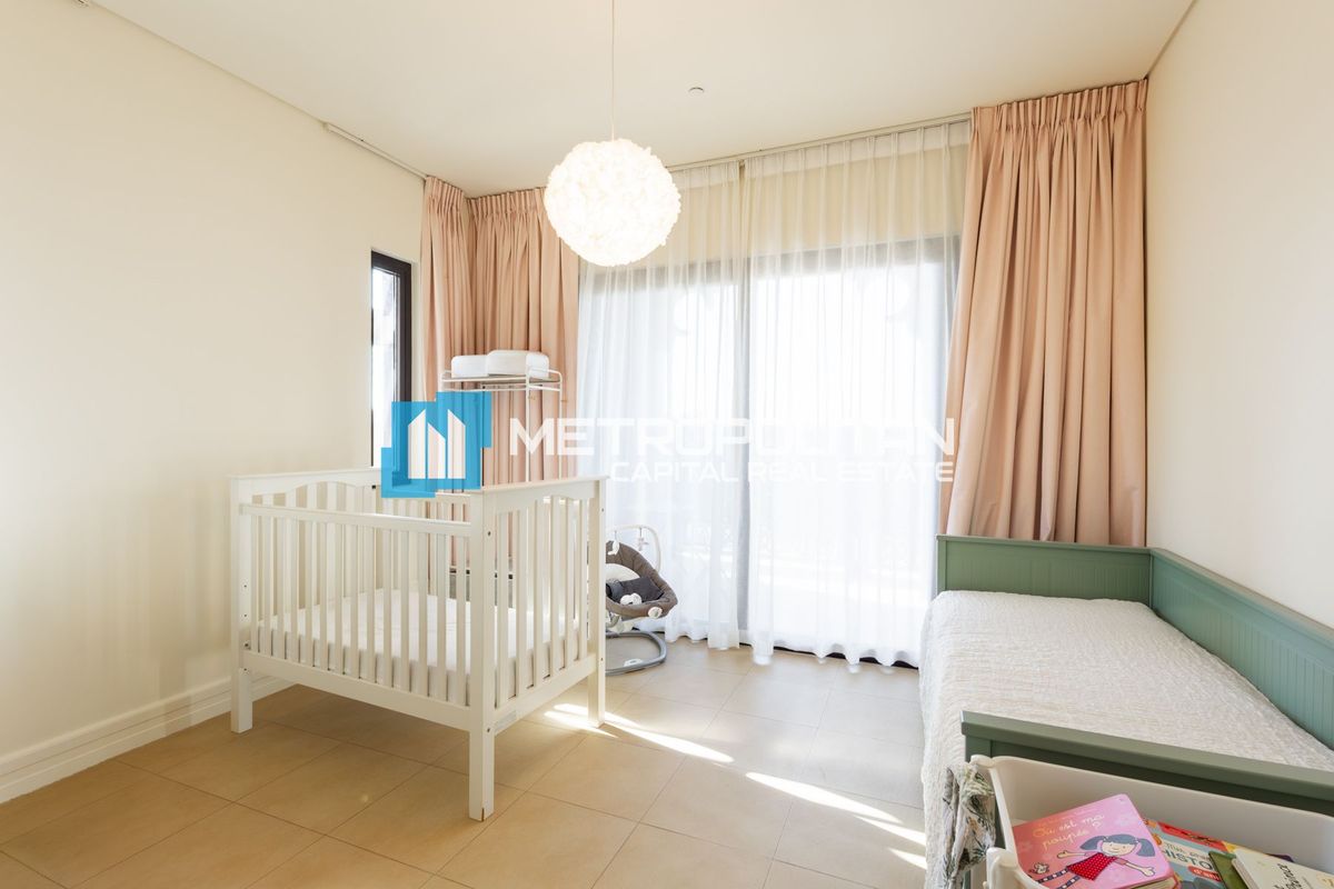 Ground Floor | 3BR+M w/ Terrace | Corner | Vacant