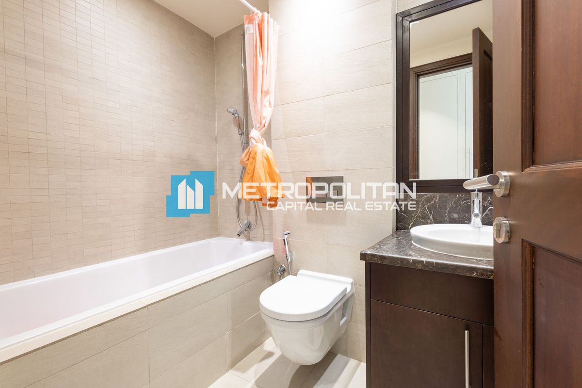 Ground Floor | 3BR+M w/ Terrace | Corner | Vacant