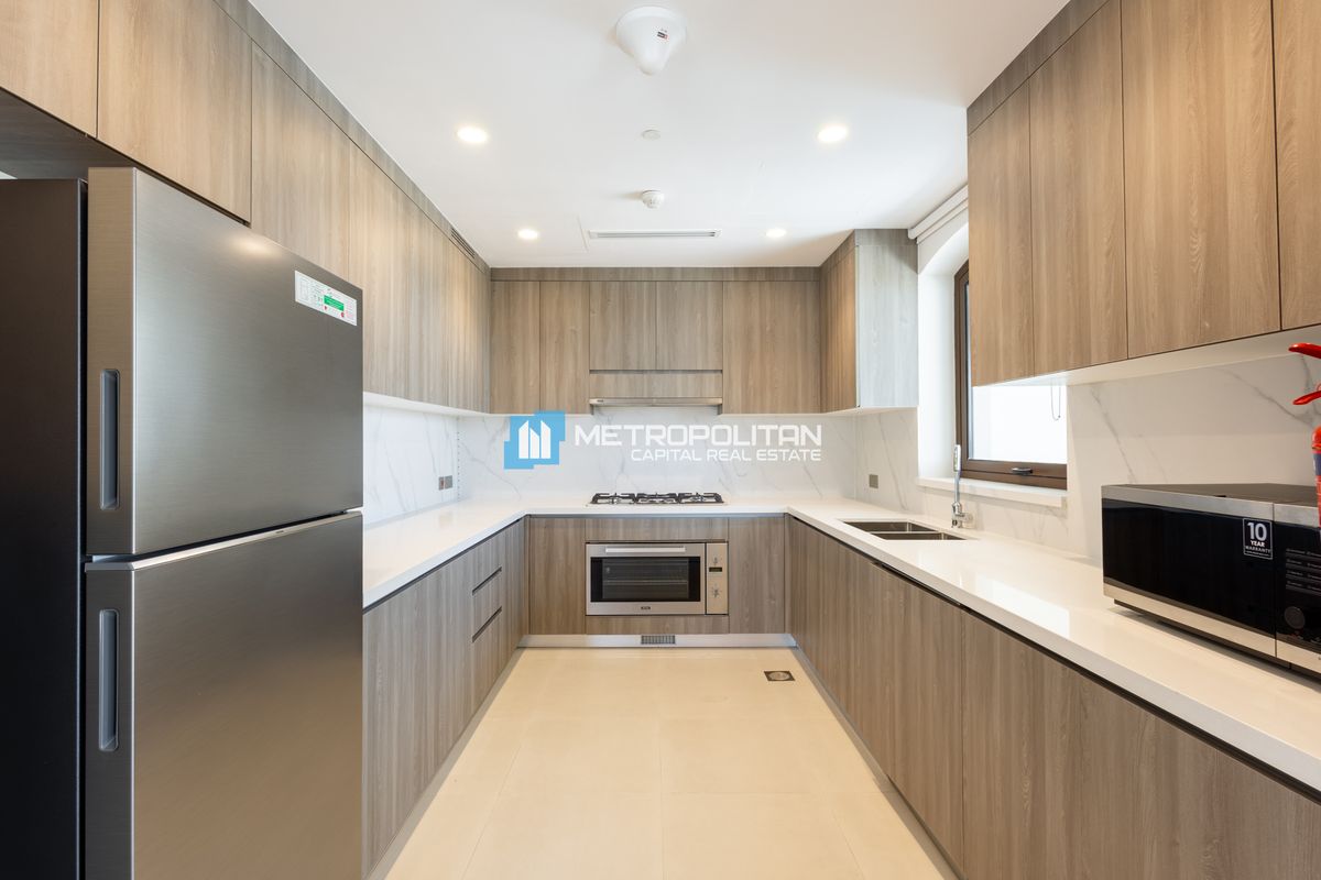 Full Golf and Pool Views |Ready to Move |2BR+Maids