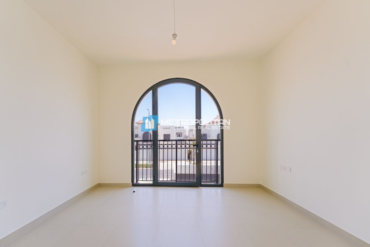 Great Amenities | Brand New | First Tenant