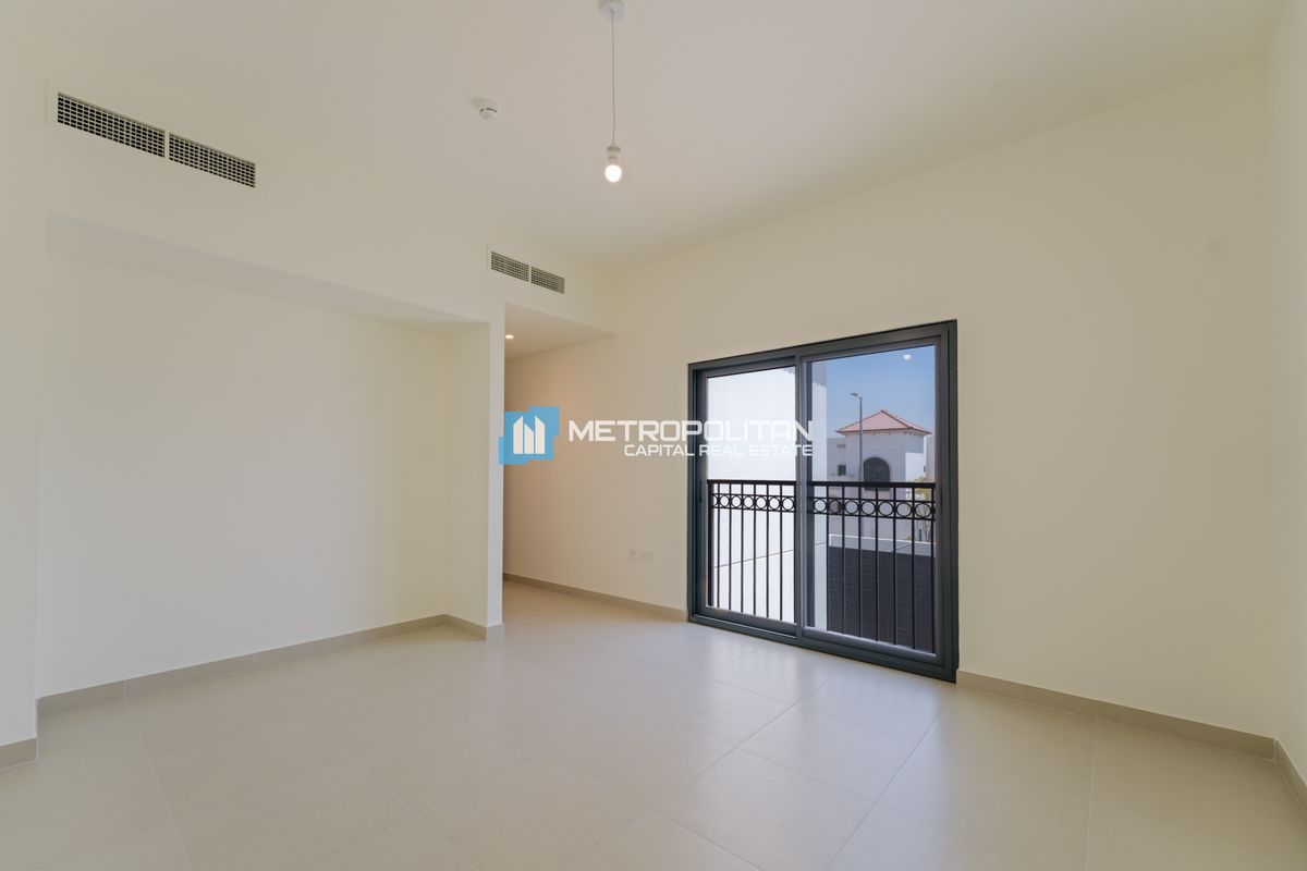 Great Amenities | Brand New | First Tenant