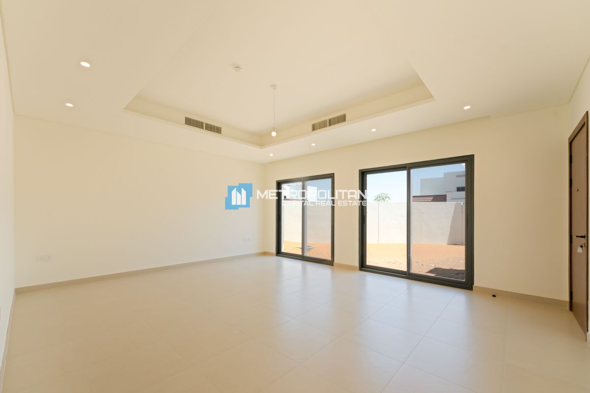 Great Amenities | Brand New | First Tenant