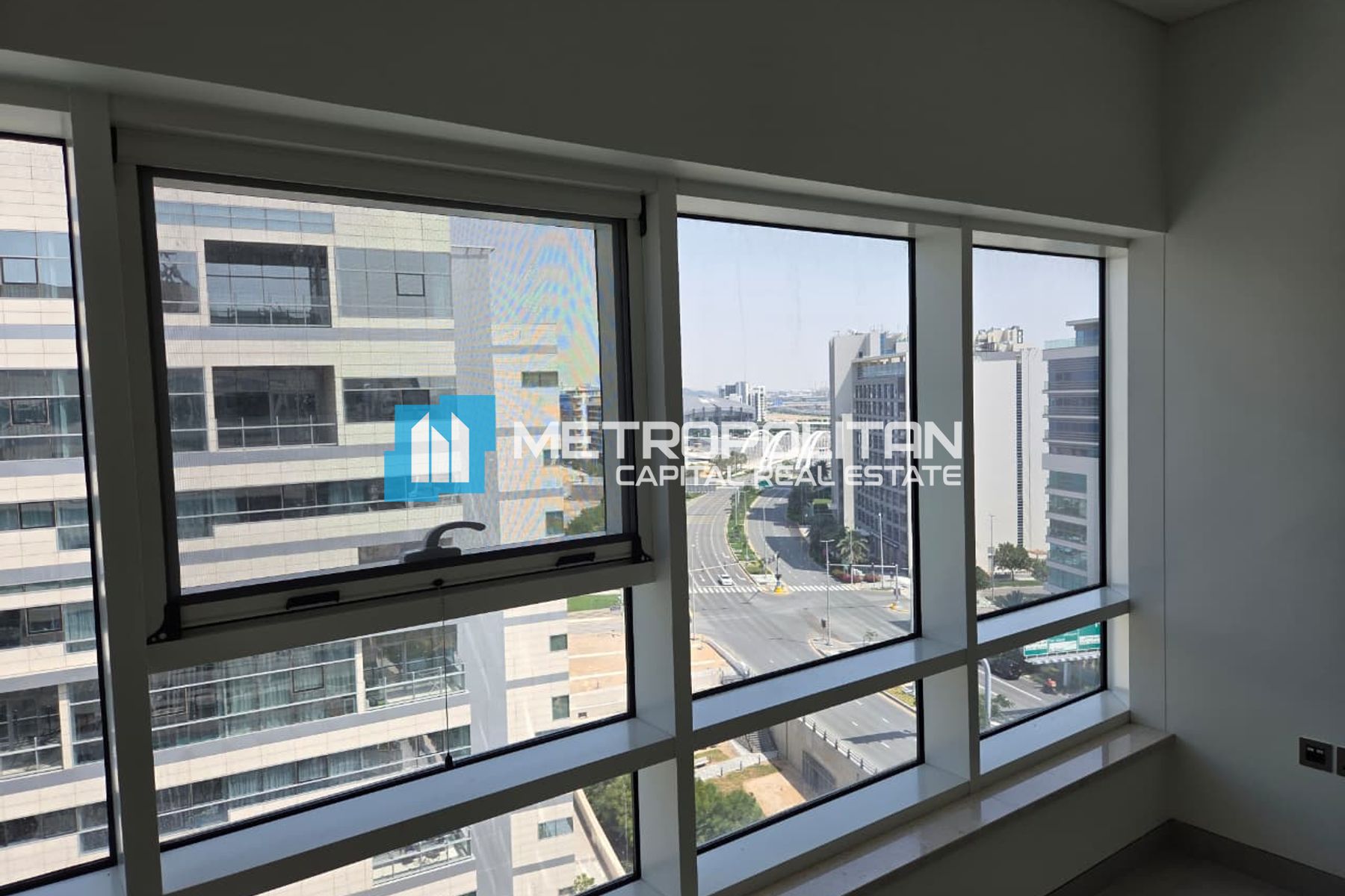 Spacious 2BR | Bright | High Floor | Canal View