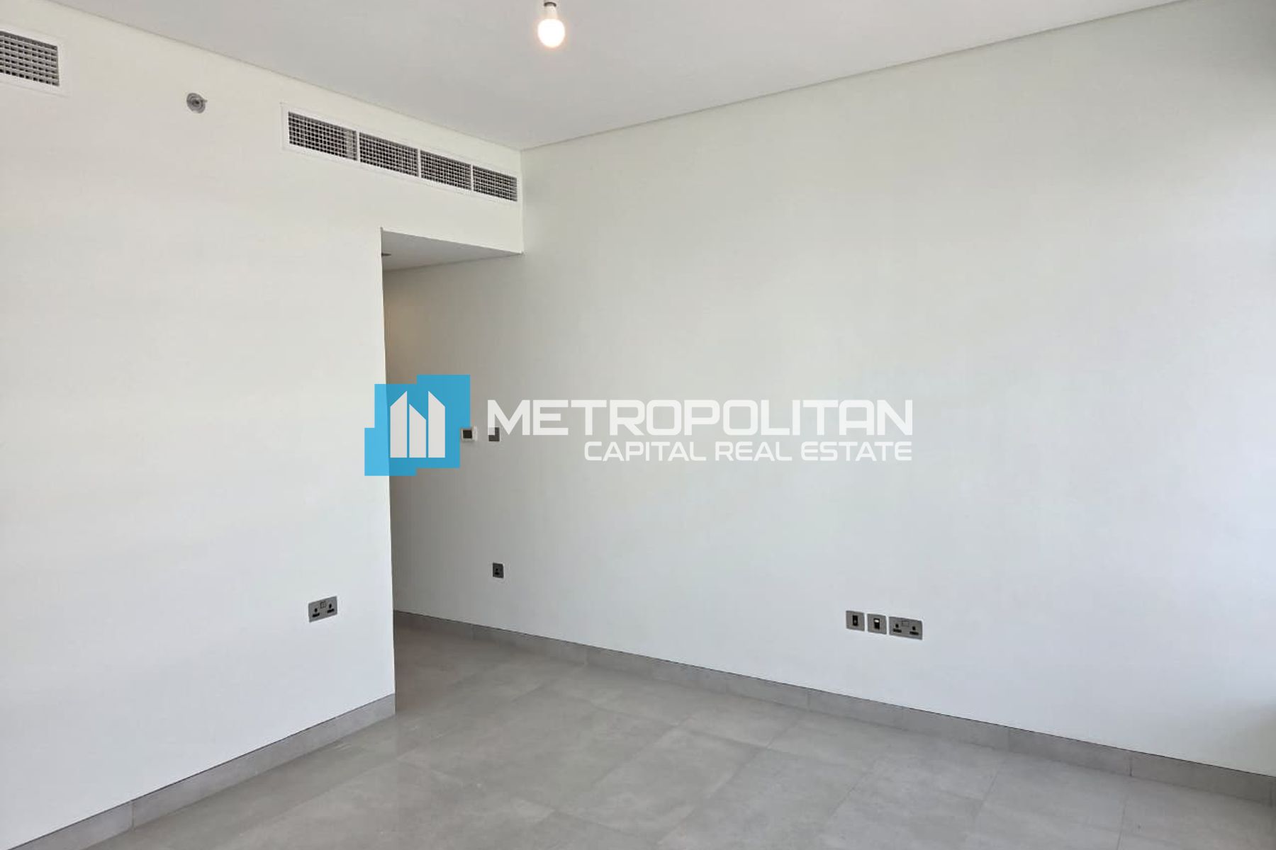 Spacious 2BR | Bright | High Floor | Canal View