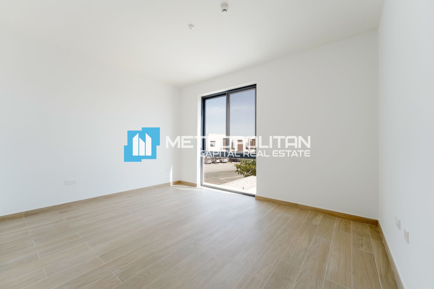 2 BR with Maids | Single Row | vacant from July