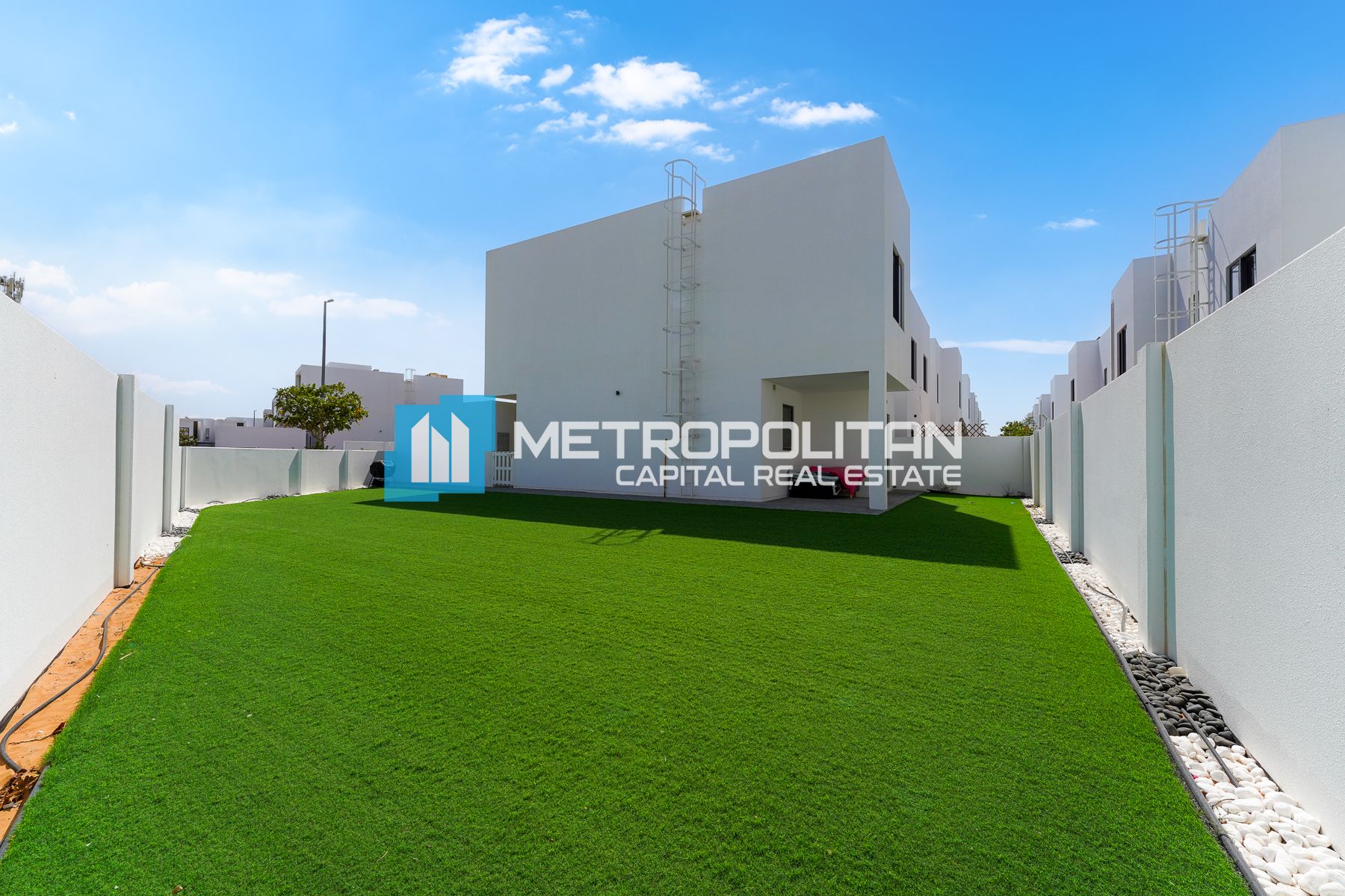 2BR Townhouse for Rent in Al Ghadeer 2, Al Ghadeer - MCR-7774
