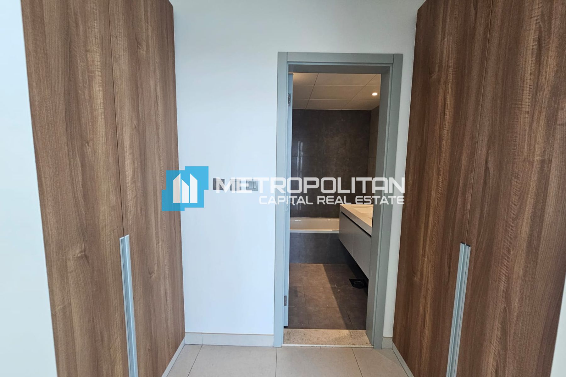 Full Canal View | 3BR w/ Balcony | Ready to Move