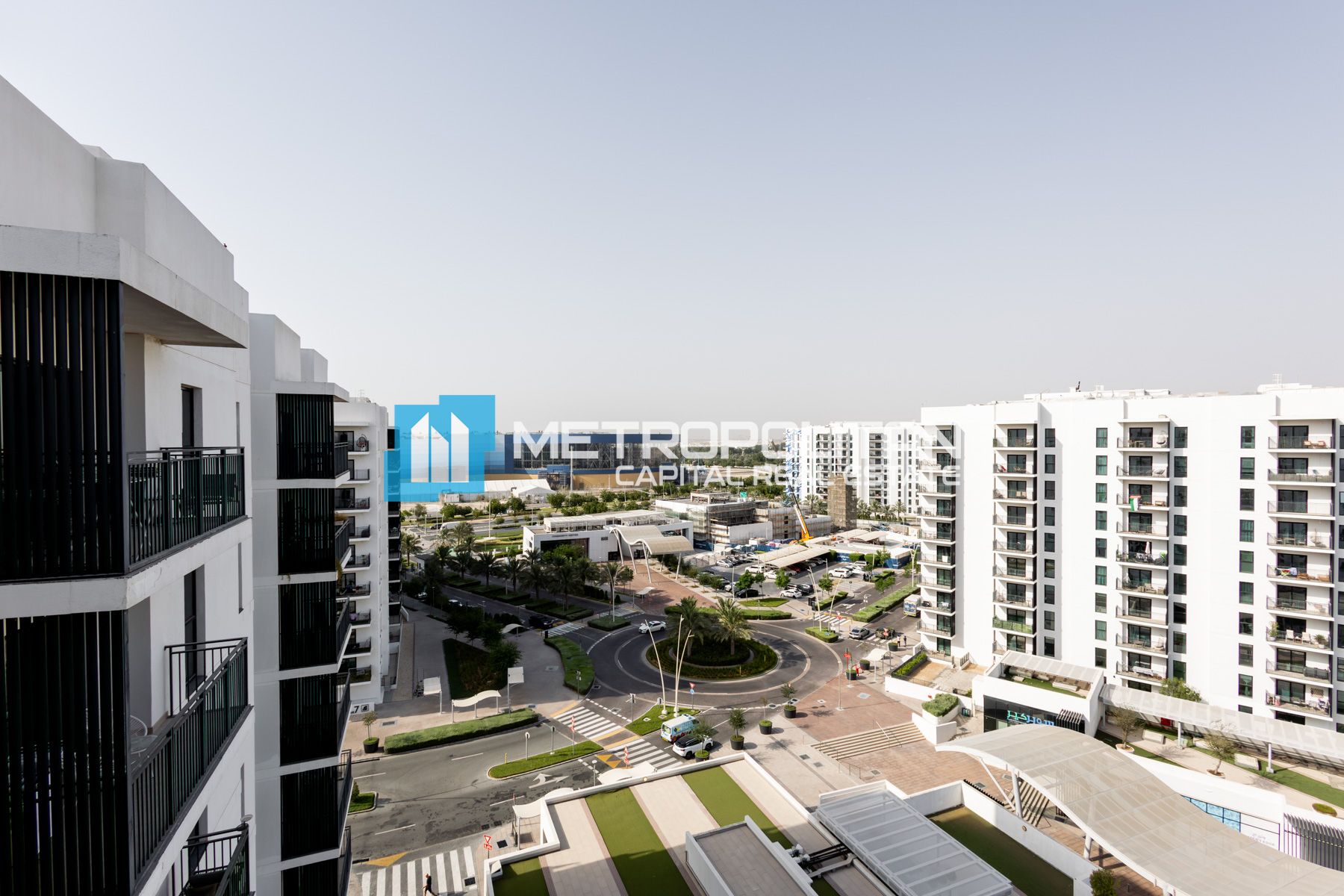 Canal View | 1Bedroom w/ Balcony | Vacant Unit