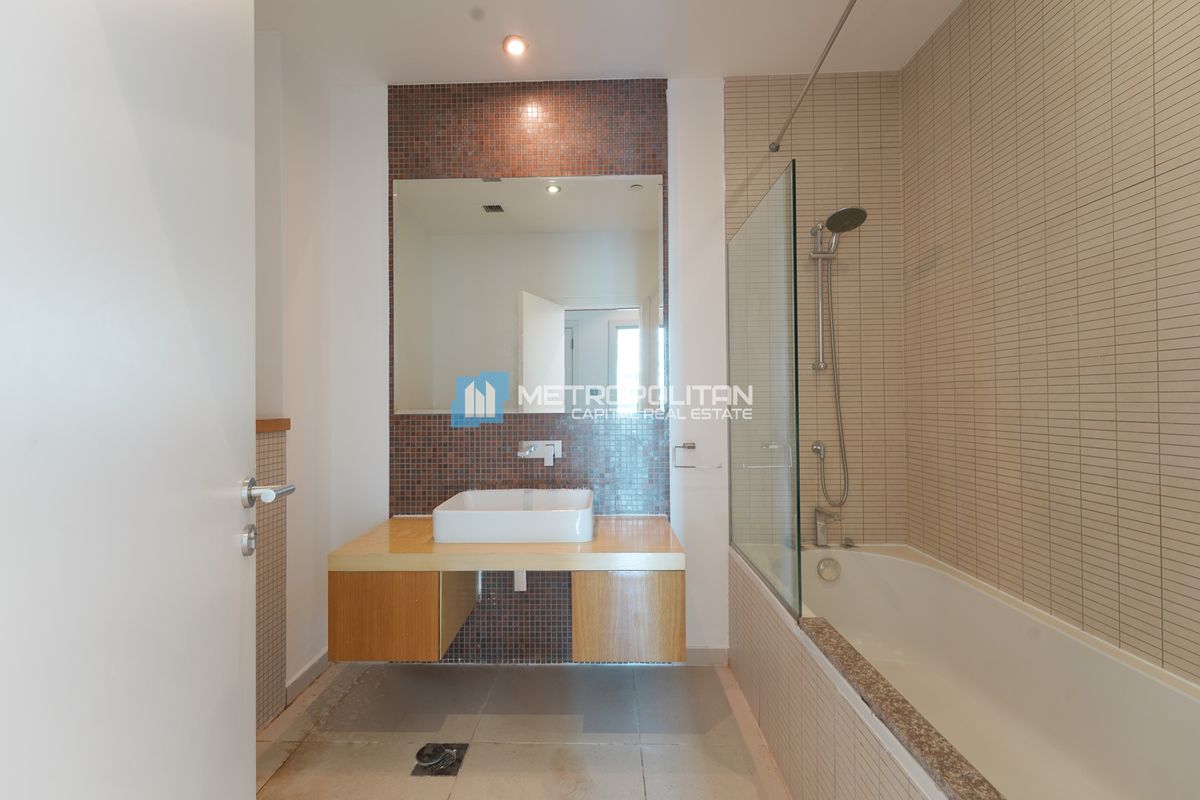 2BR w/ Balcony | Partial Sea View| Well Maintained