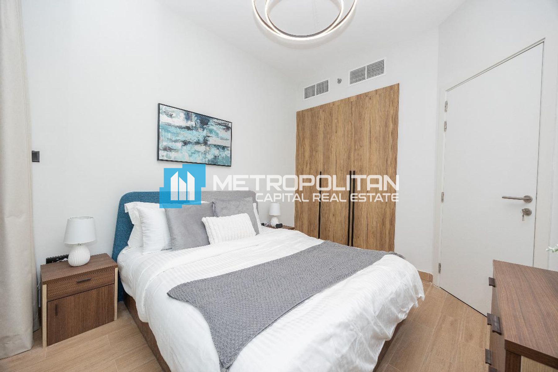 Upgraded Fully Furnished | Including Wifi | Vista1