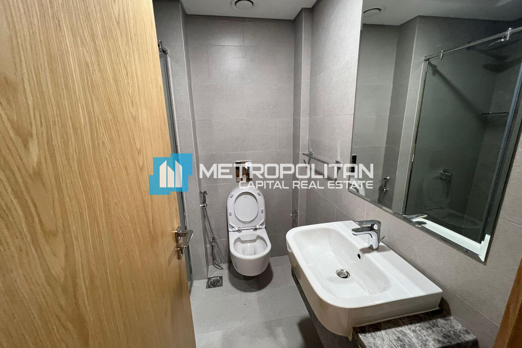 1 BR with Balcony | Vacant Unit | Prime Location