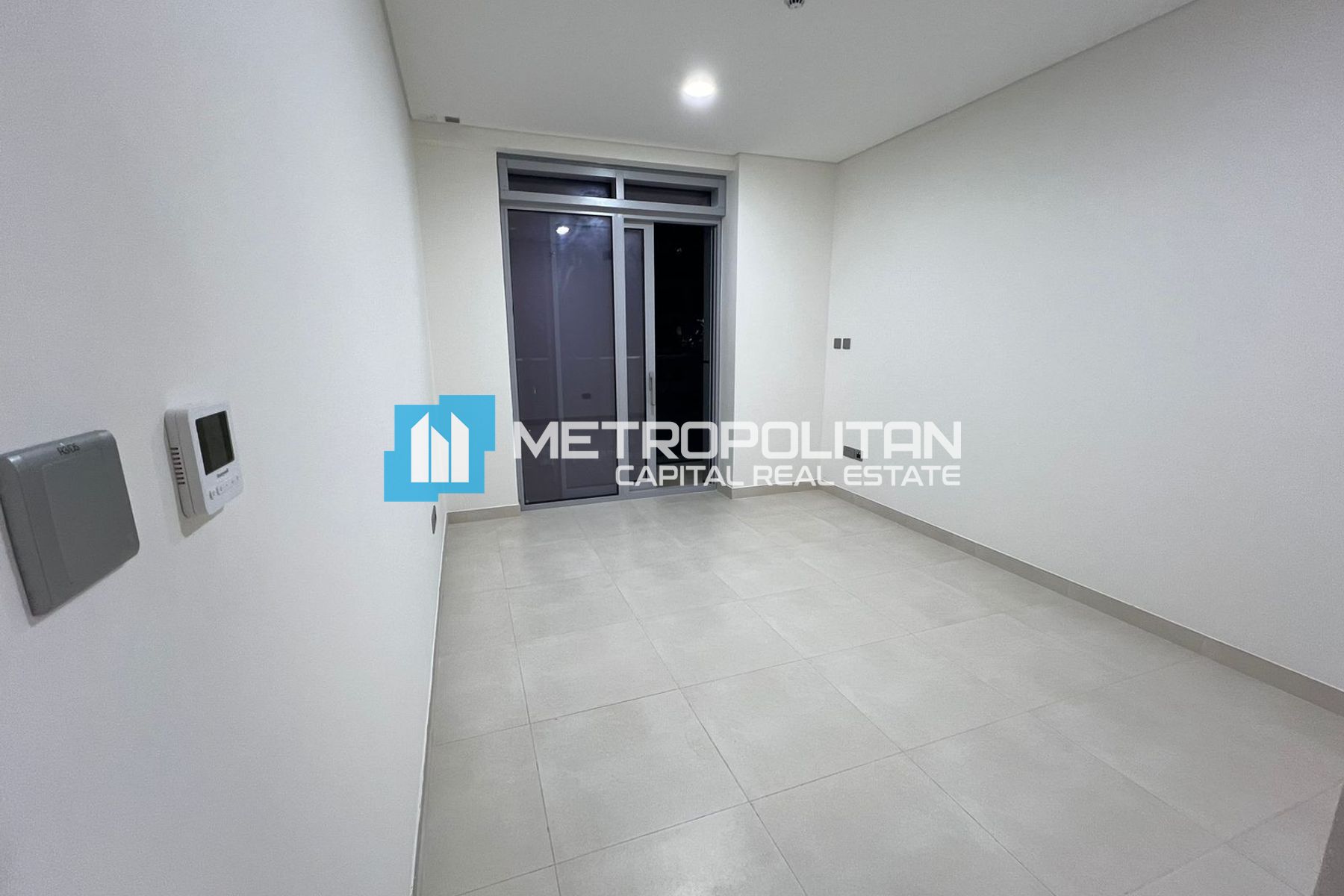 1 BR with Balcony | Vacant Unit | Prime Location
