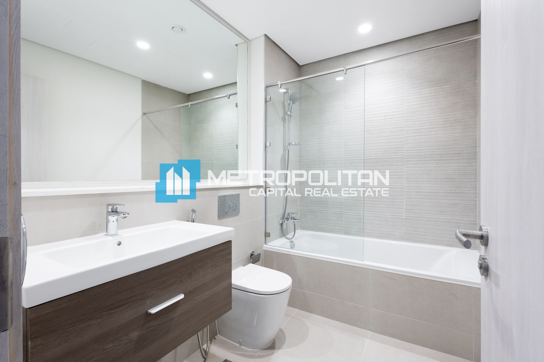 2 BR Fully Furnished | Luxurious Unit | Balcony