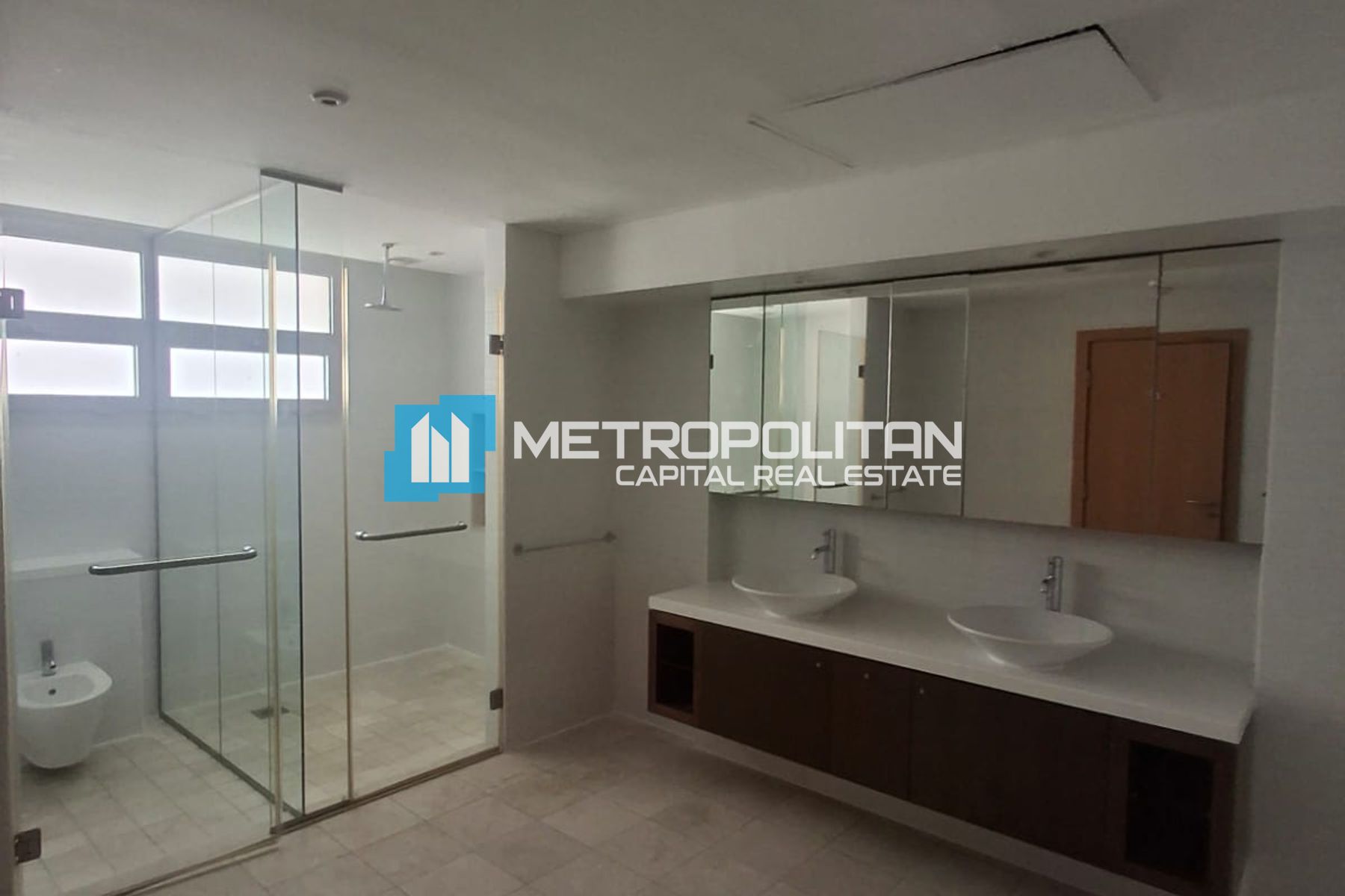 4 BR w/ Maids |Full Canal View | Waterfront