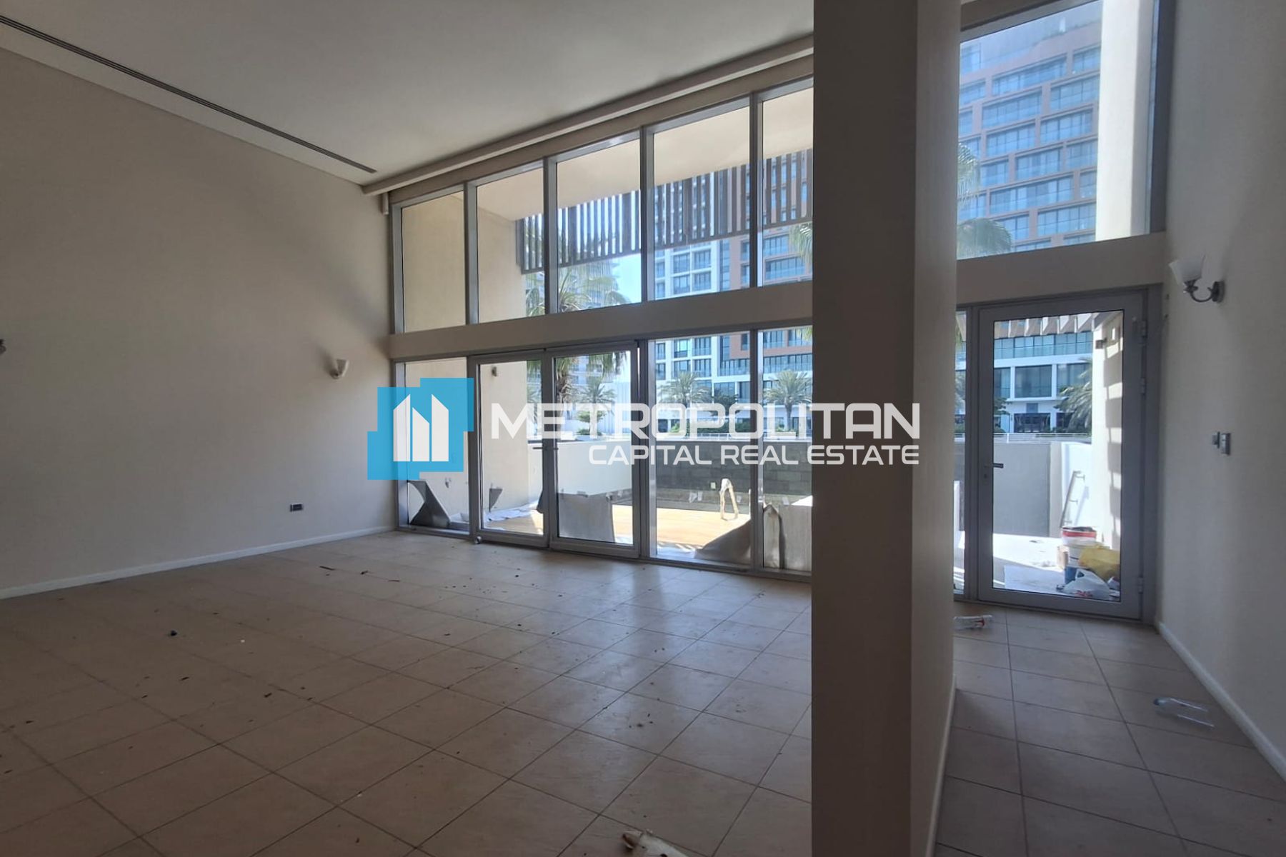 4 BR w/ Maids |Full Canal View | Waterfront