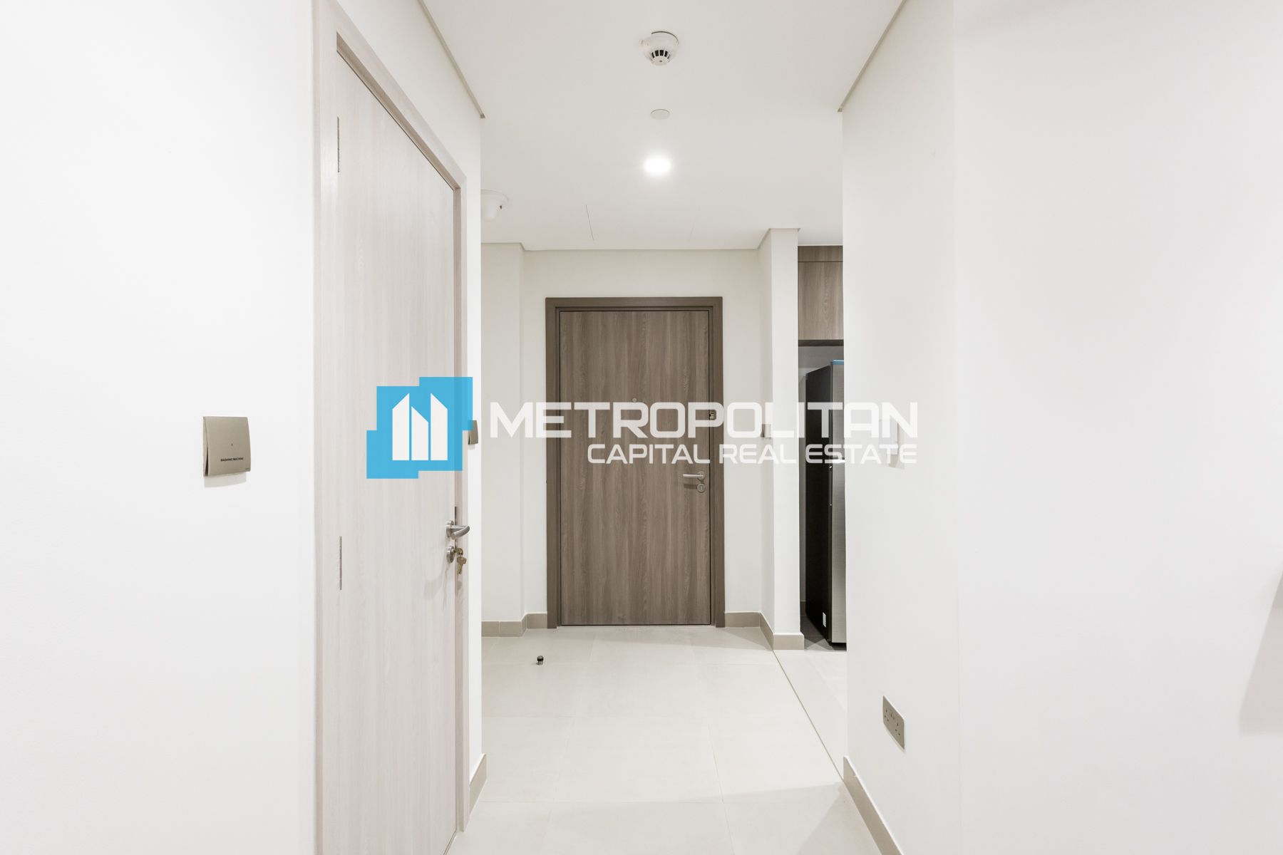 Fully Furnished | Vacant 1BR+Balcony | Prime Area