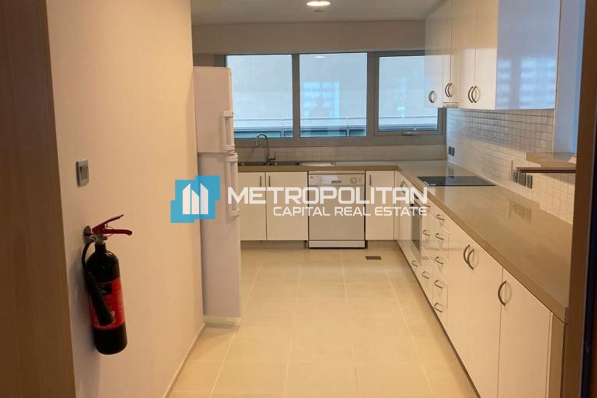 Upcoming 3BR | Private Beach Access | Open View
