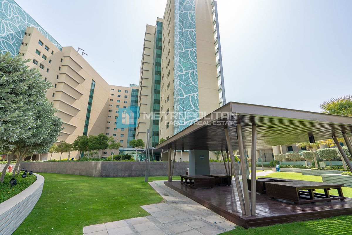 Upcoming 3BR | Private Beach Access | Open View