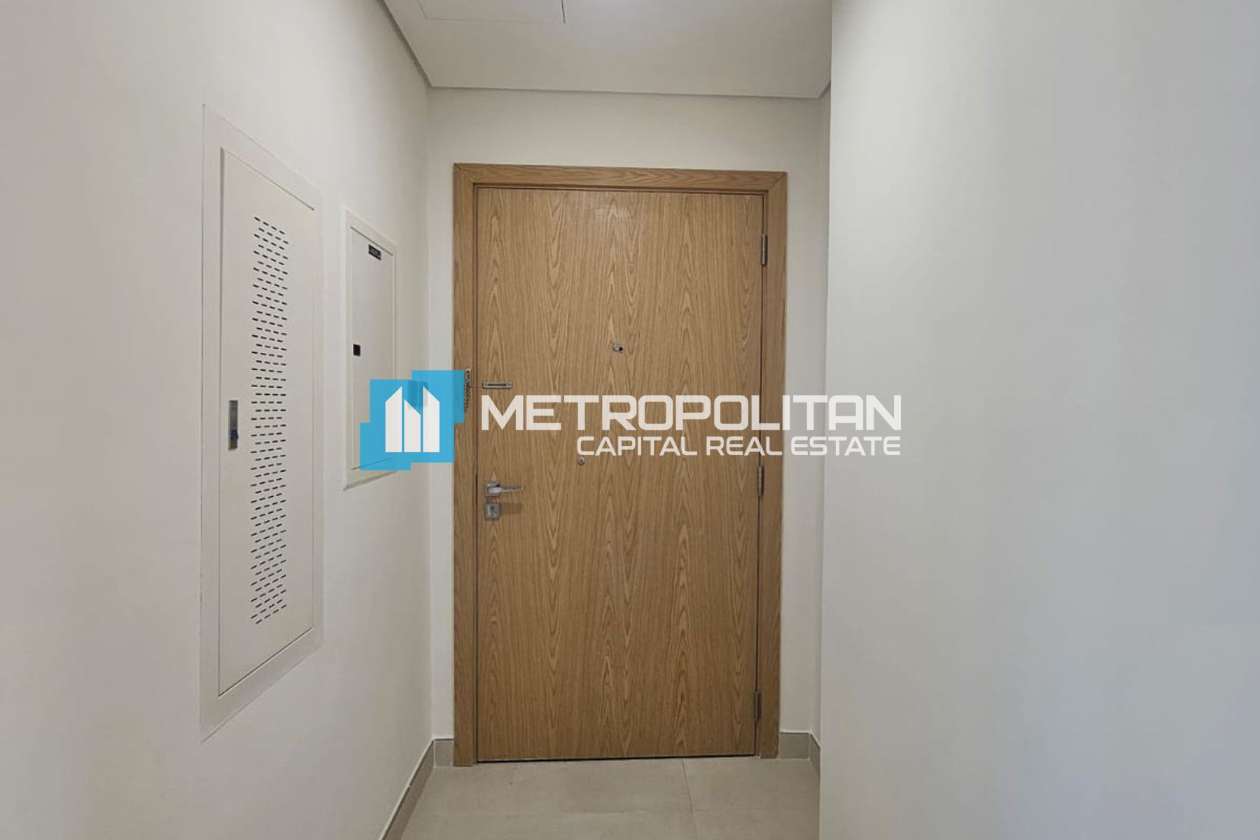 Duplex | 2BR+M w/ Balcony | Canal View | Vacant