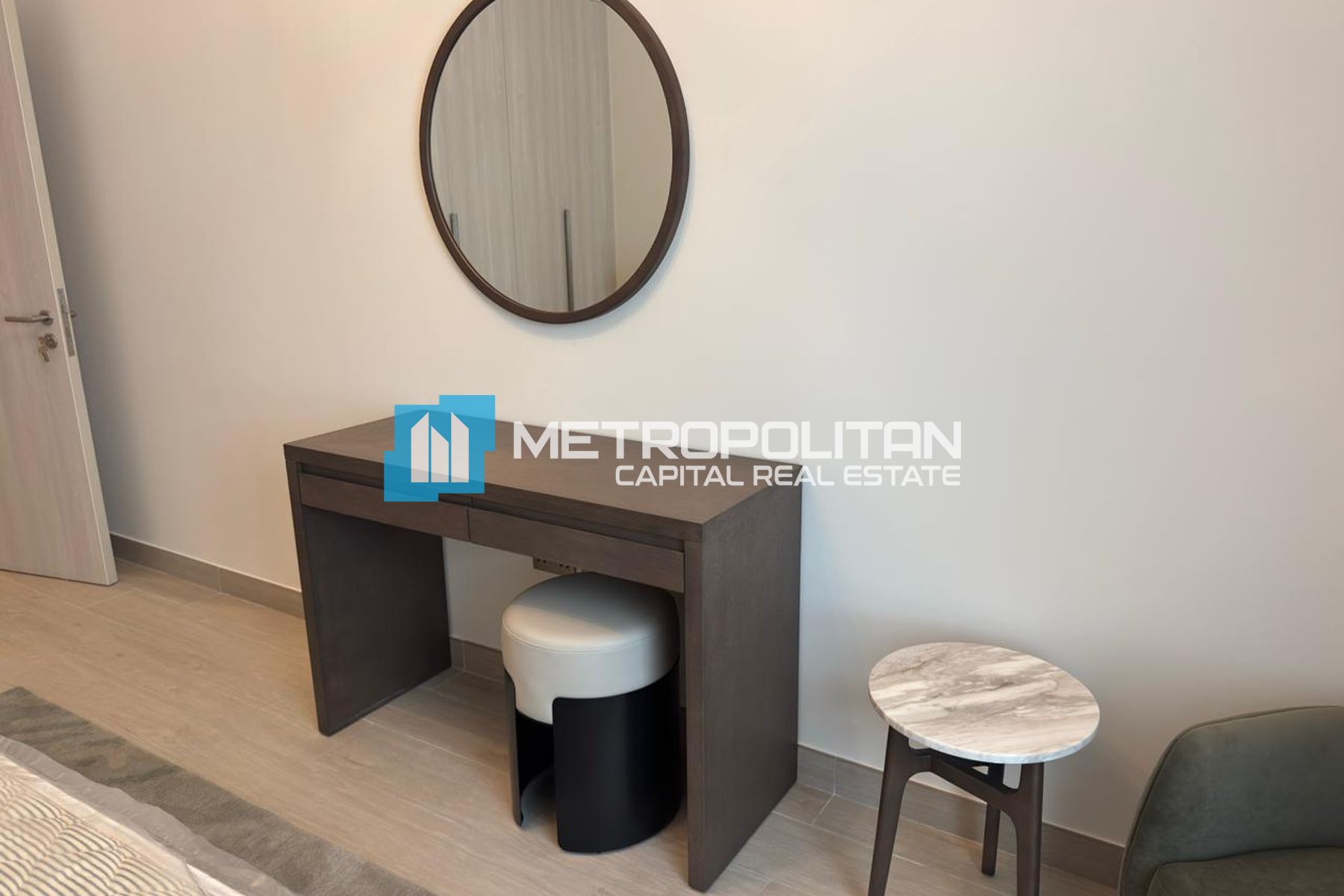 Vacant 1BR+Balcony | Golf Course View | Furnished