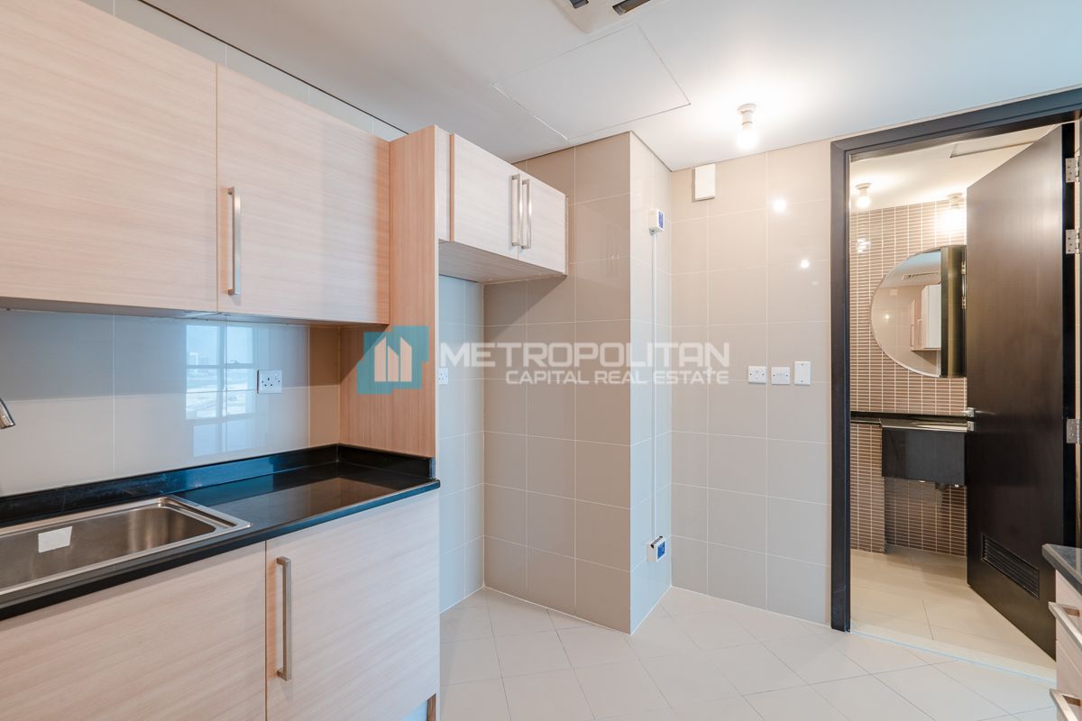 Vacant Soon | Corner 1 BHK | Semi Closed Kitchen