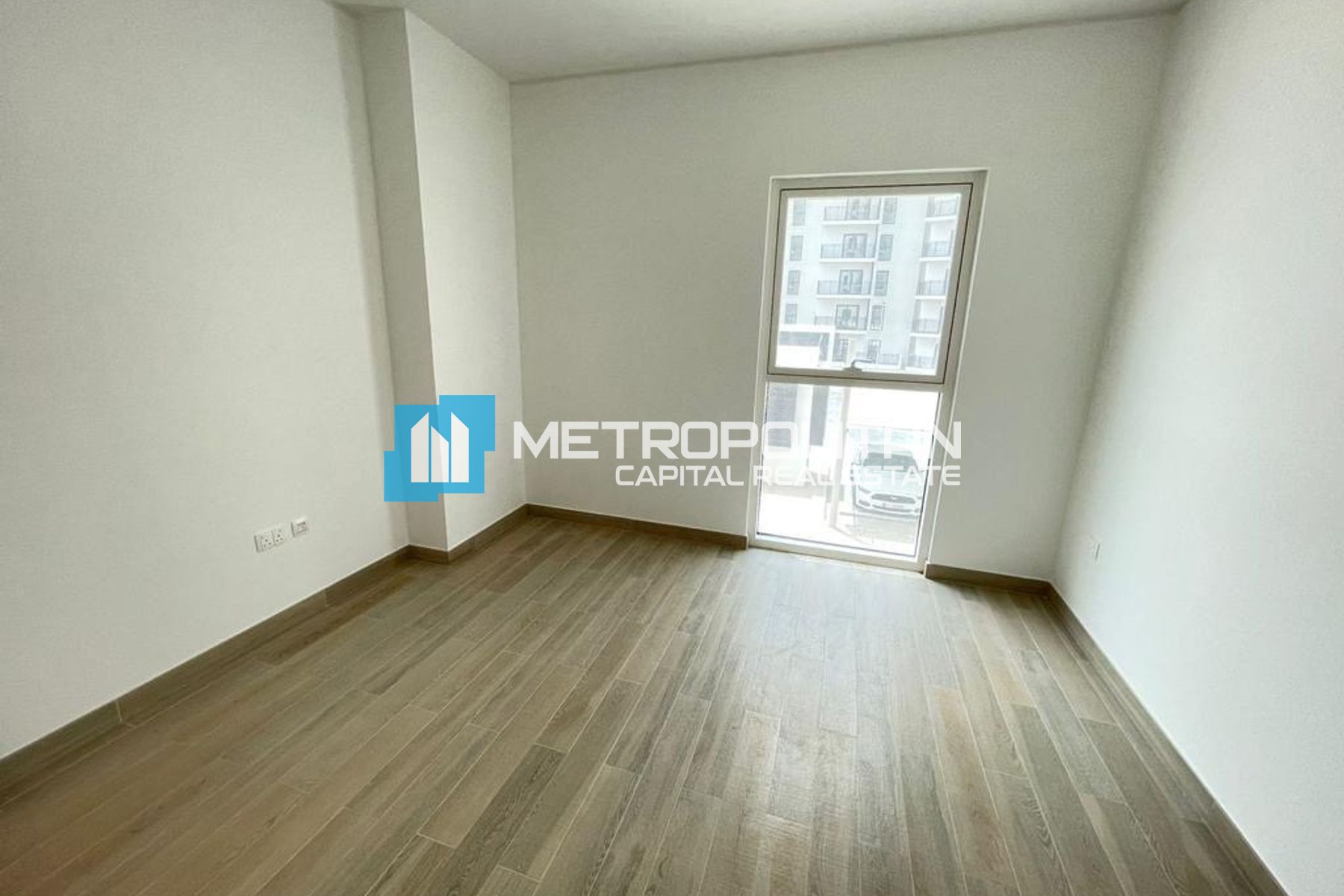 Ready To Move | 1 BR with Balcony | Stunning View