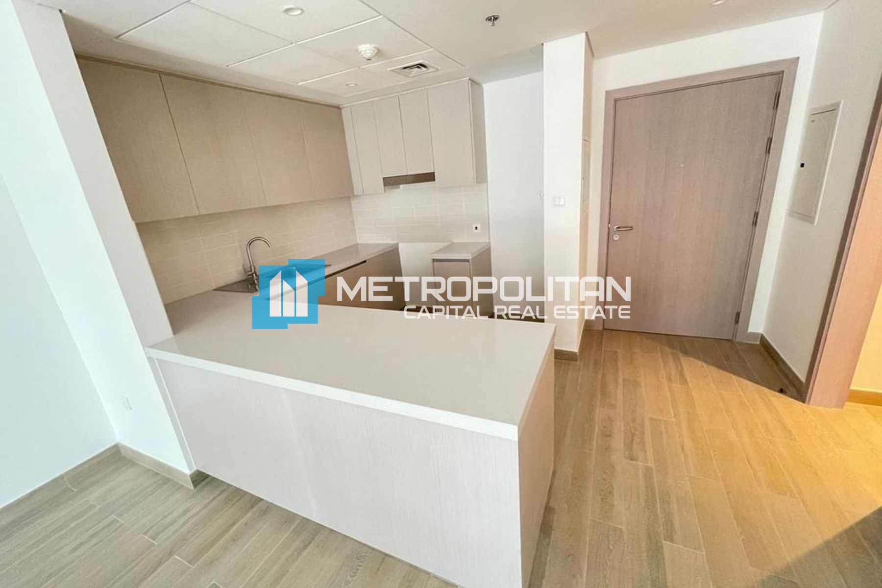 Ready To Move | 1 BR with Balcony | Stunning View