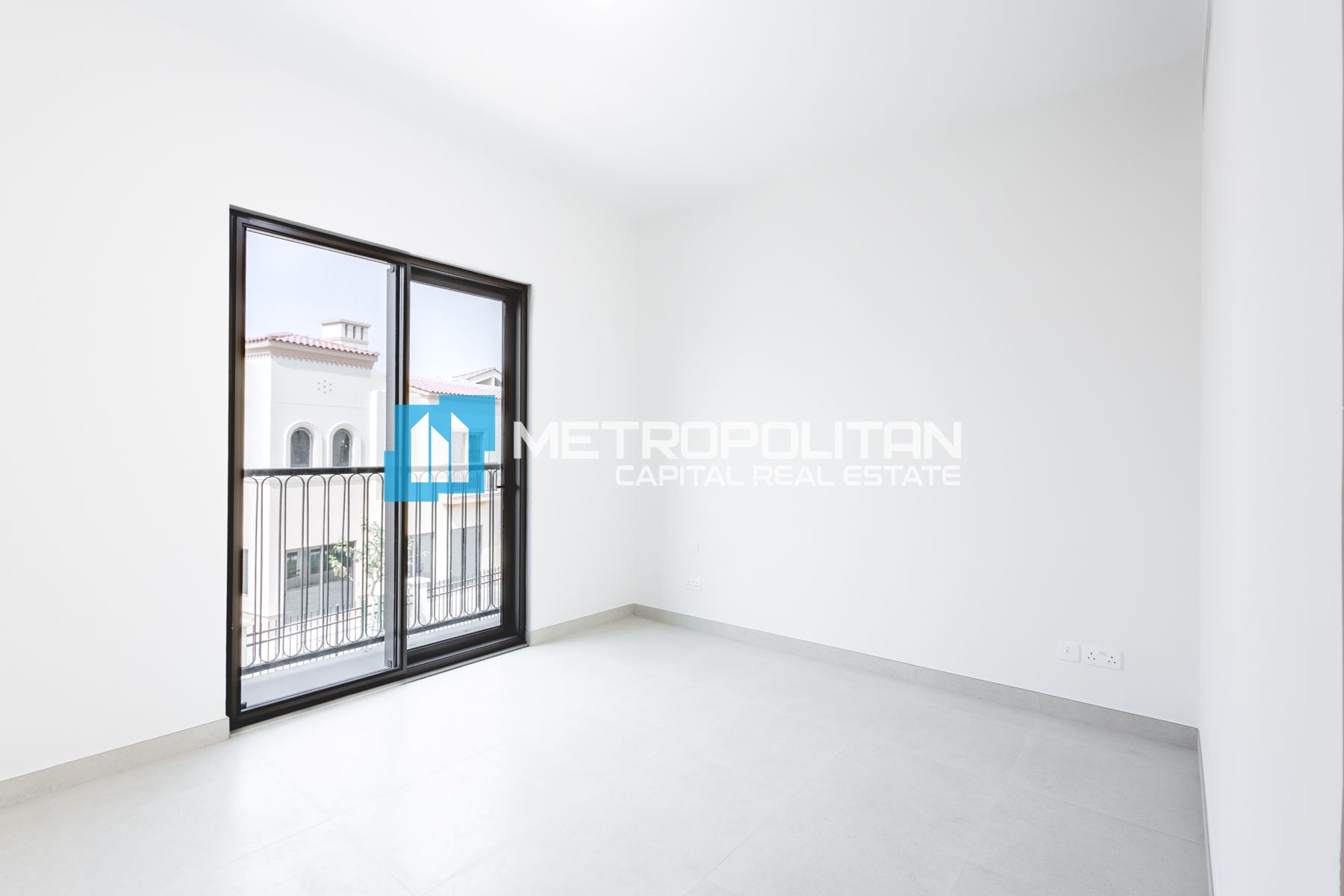 Toledo | Brand New | Vacant 3BR+Maids | Single Row