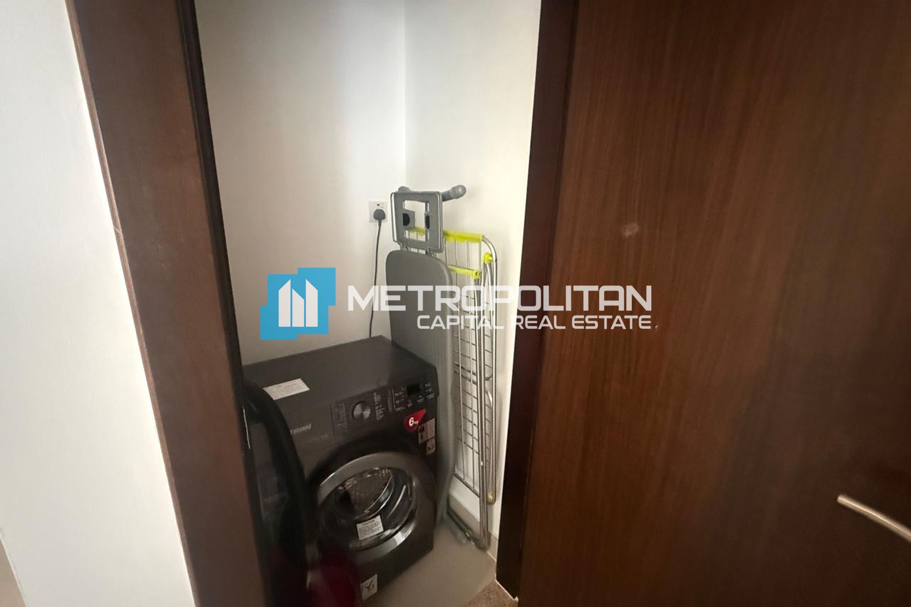 Fully Furnished | Mangrove View | High floor