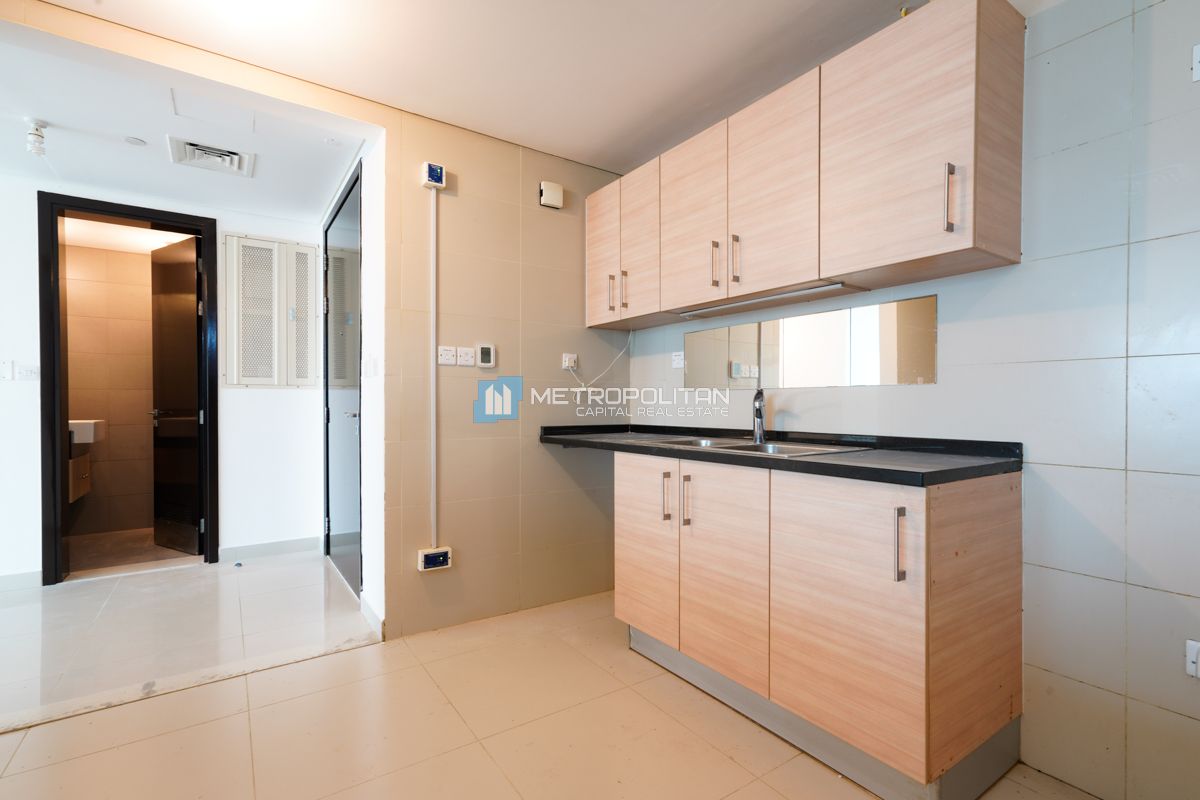 Full Sea View | High End Finishes | 3 Bedroom+M