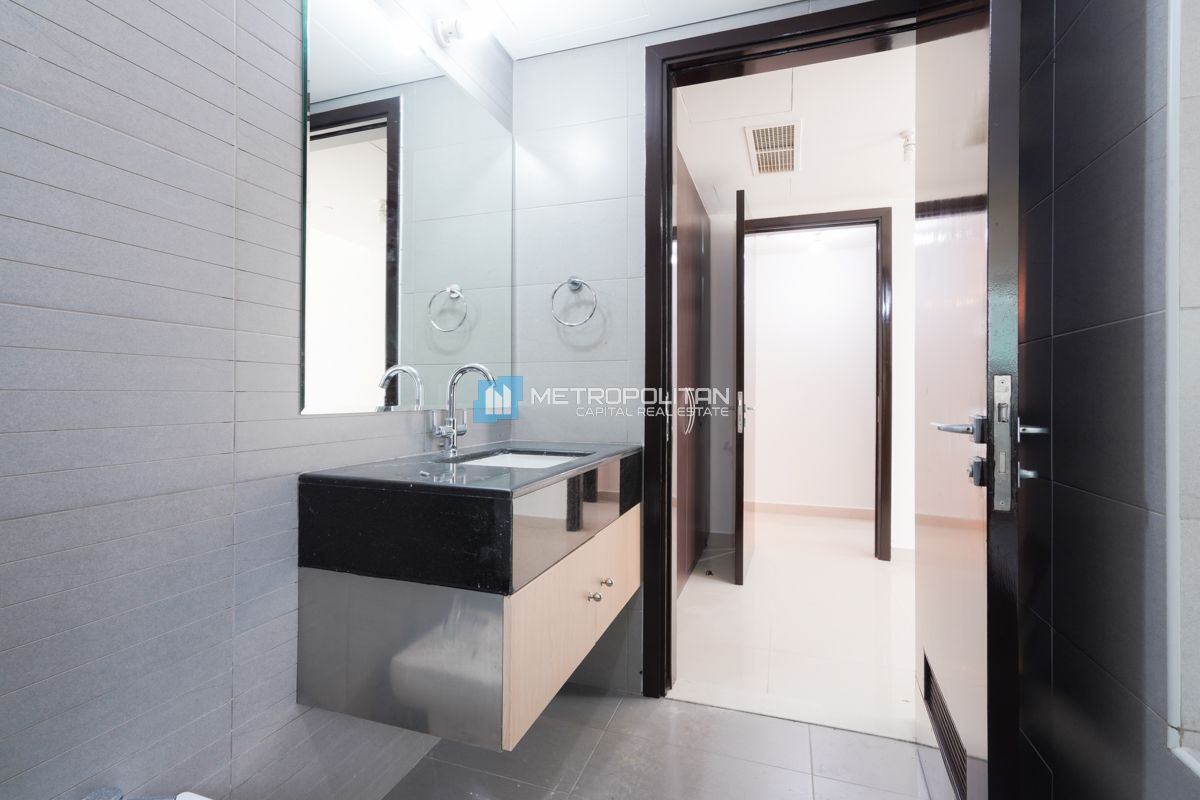 Full Sea View | High End Finishes | 3 Bedroom+M