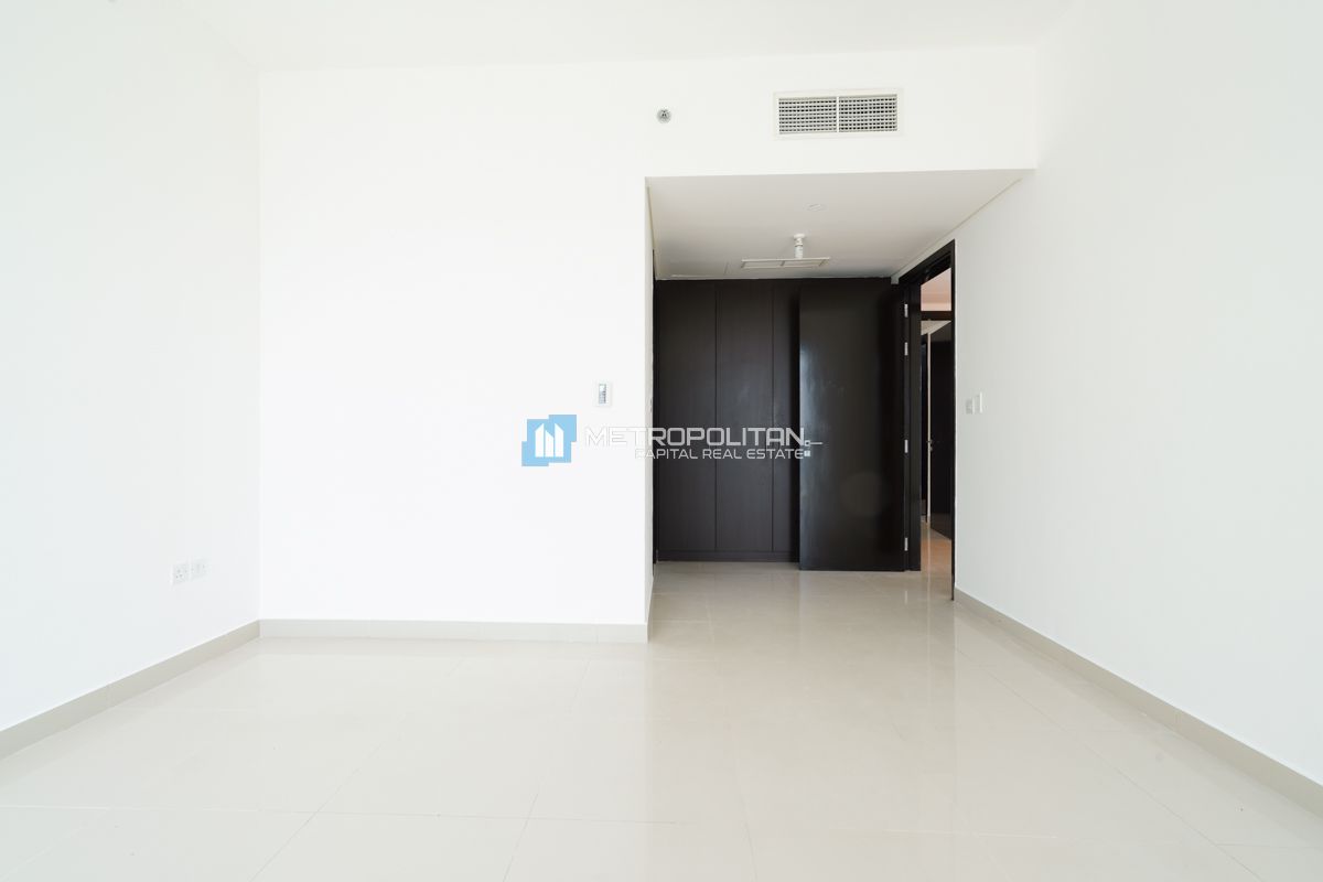 Full Sea View | High End Finishes | 3 Bedroom+M