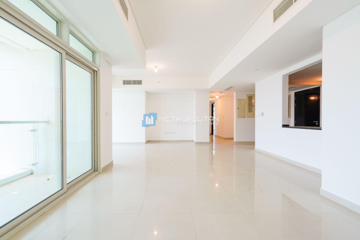 Full Sea View | High End Finishes | 3 Bedroom+M