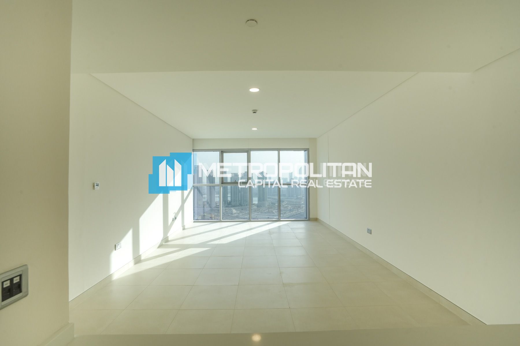 شقة للإيجار في Radiant Square، Al Reem Island - MCR-7936