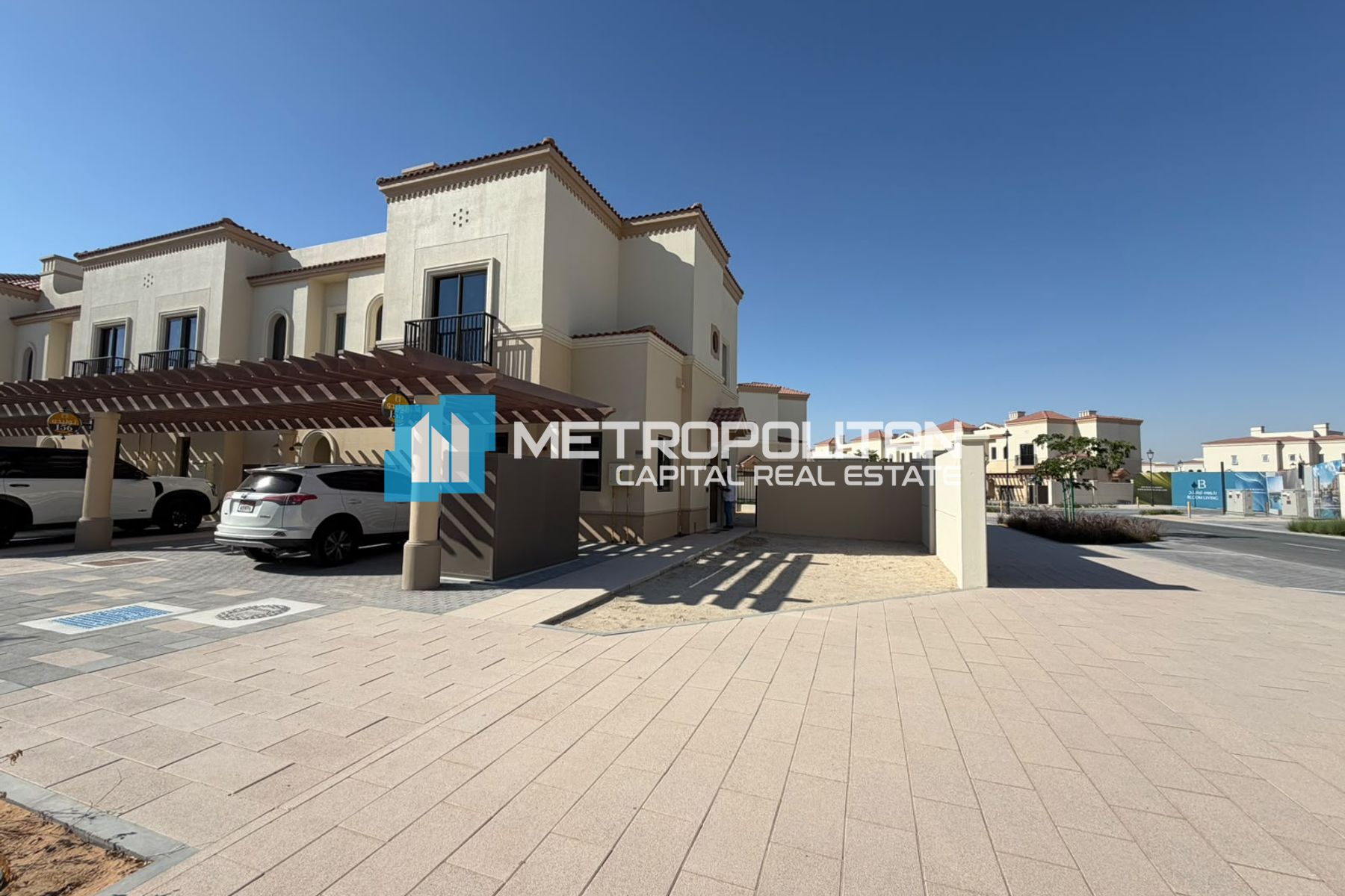 Снять таунхаус в Bloom Living, Khalifa City - MCR-7940