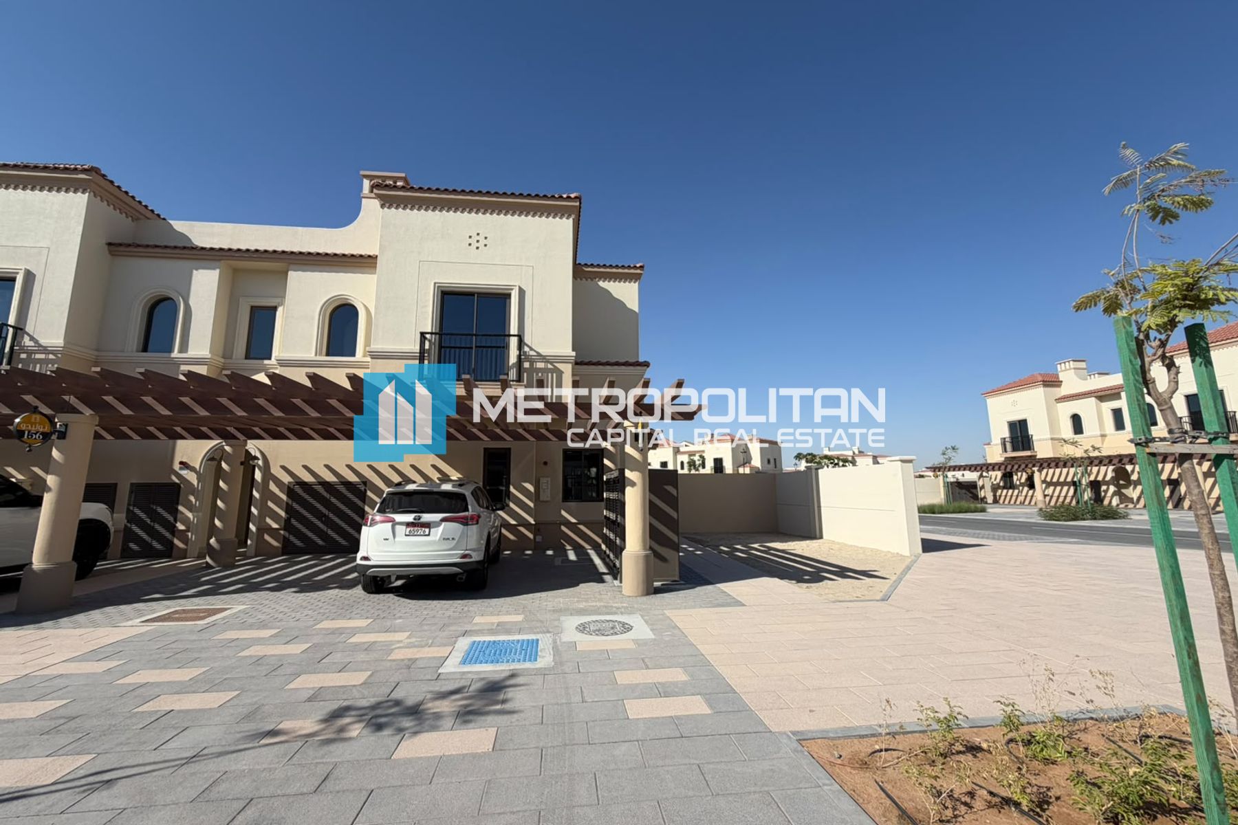 Снять таунхаус в Bloom Living, Khalifa City - MCR-7940