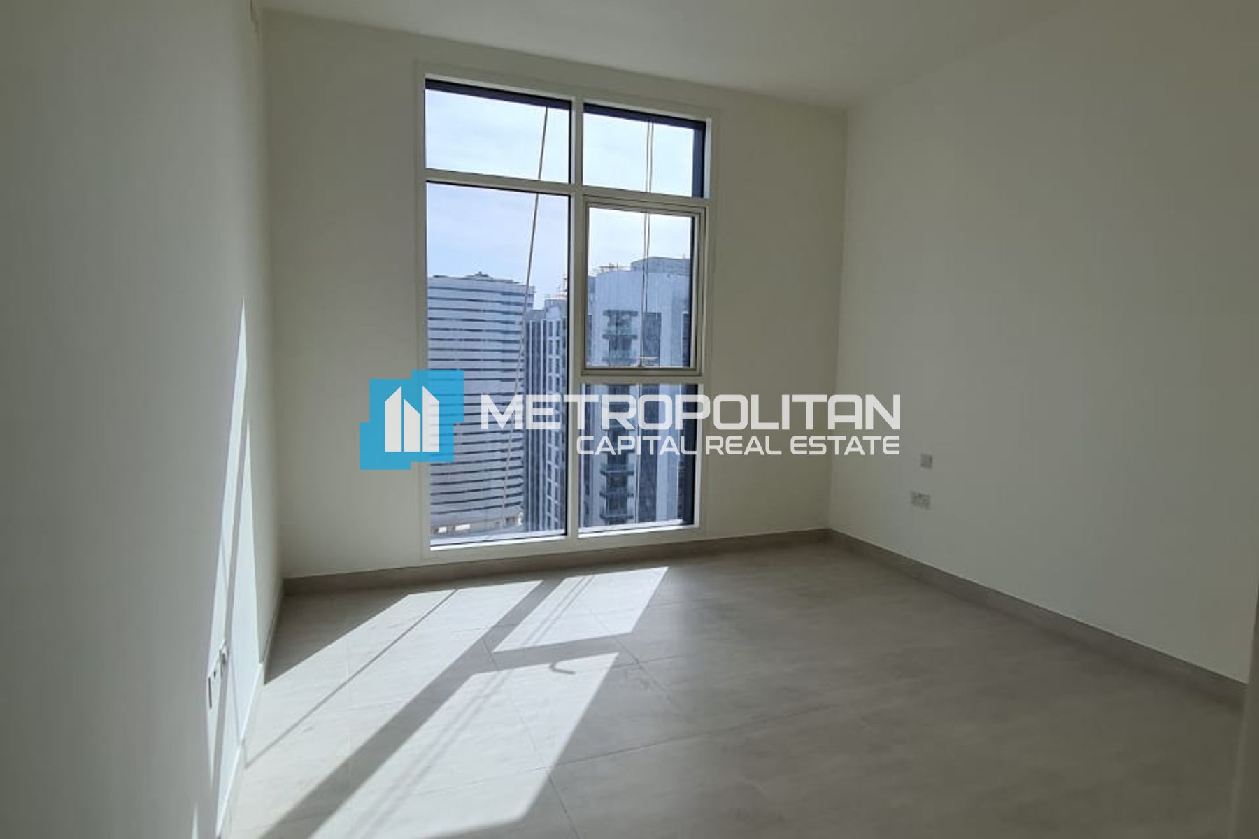 Canal View | Corner 3BR+M | High Floor | Vacant