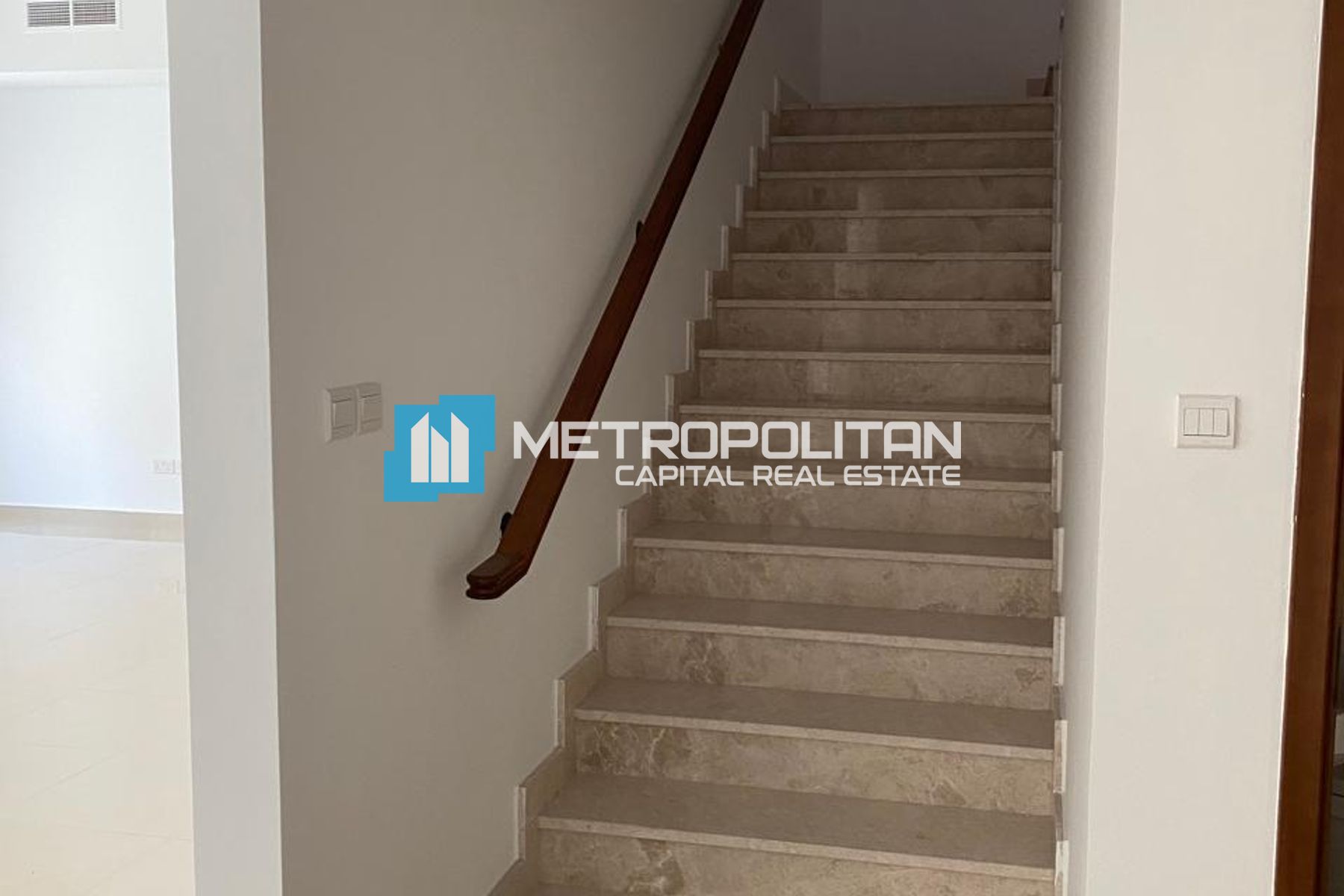 3BR with Balcony | Ready To Move | Single Row