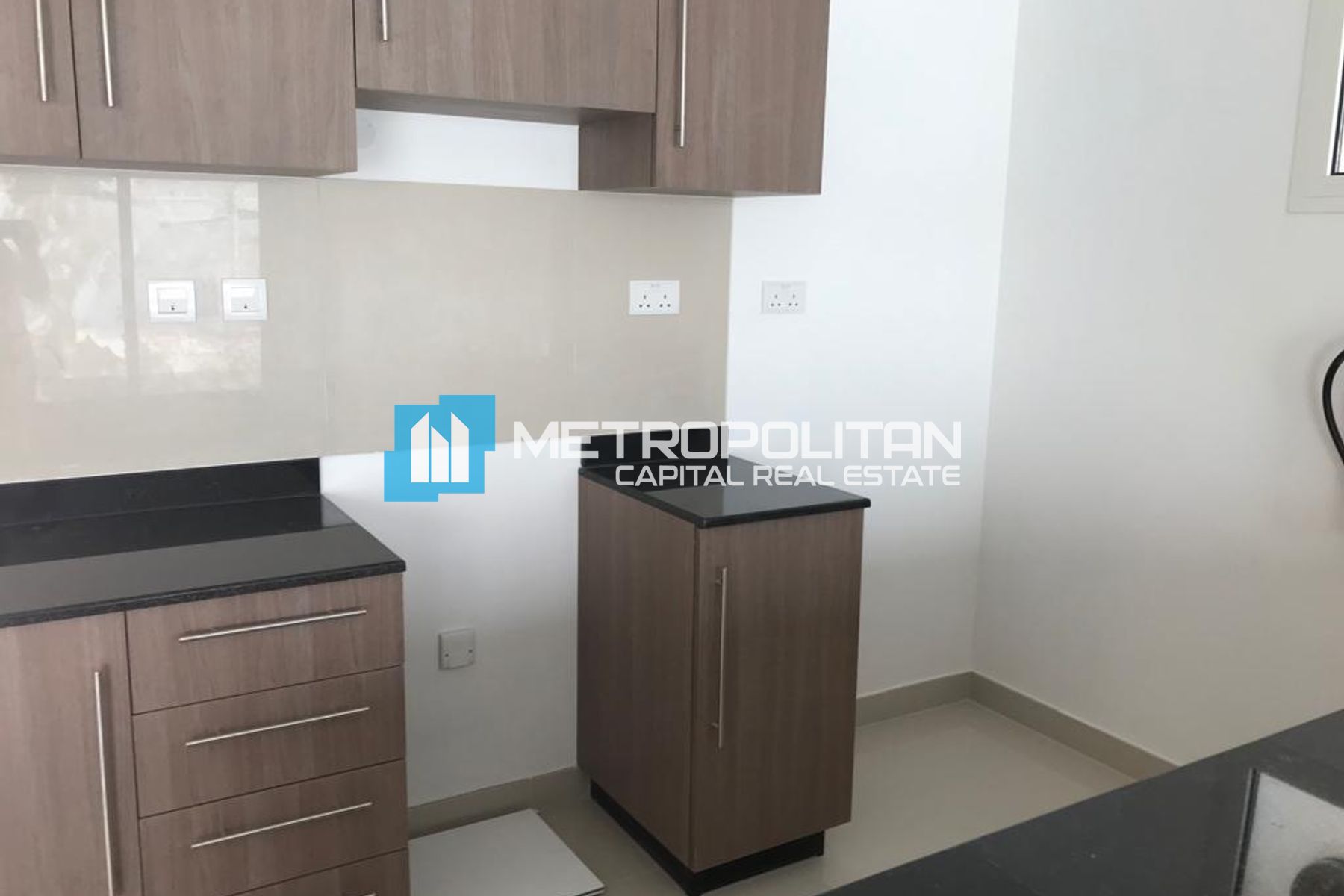 3BR with Maid | Private Garden | Big Plot | Vacant