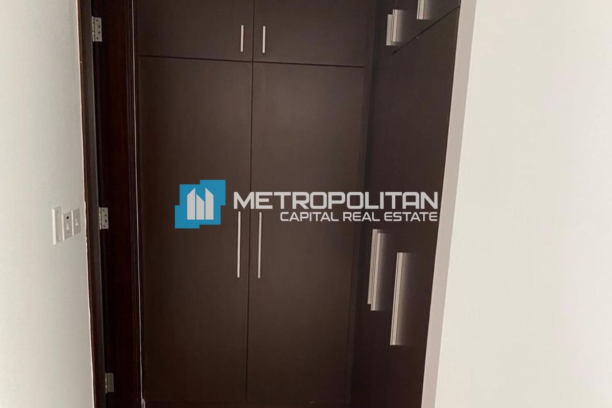 Vacant 1BR+Balcony | Partial Sea view | High Floor