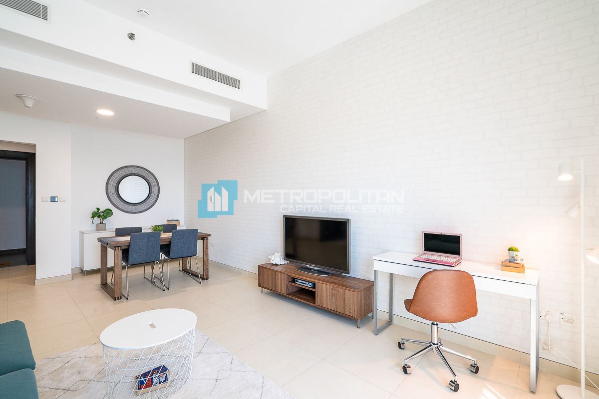 Fully Furnished | 1 BR w/ Balcony | Full Sea View