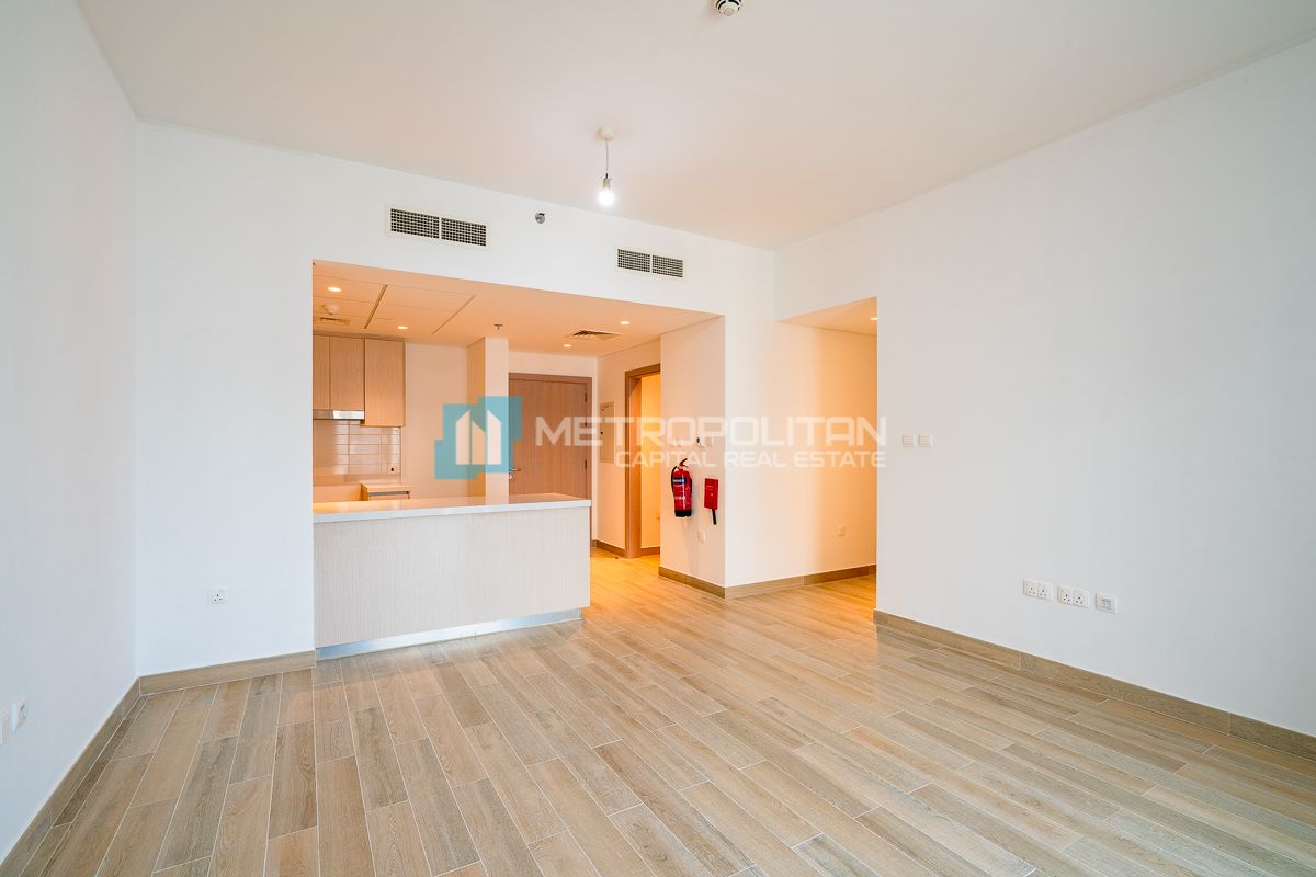 2BR Apartment for Rent in Waters Edge, Yas Island - MCR-7962