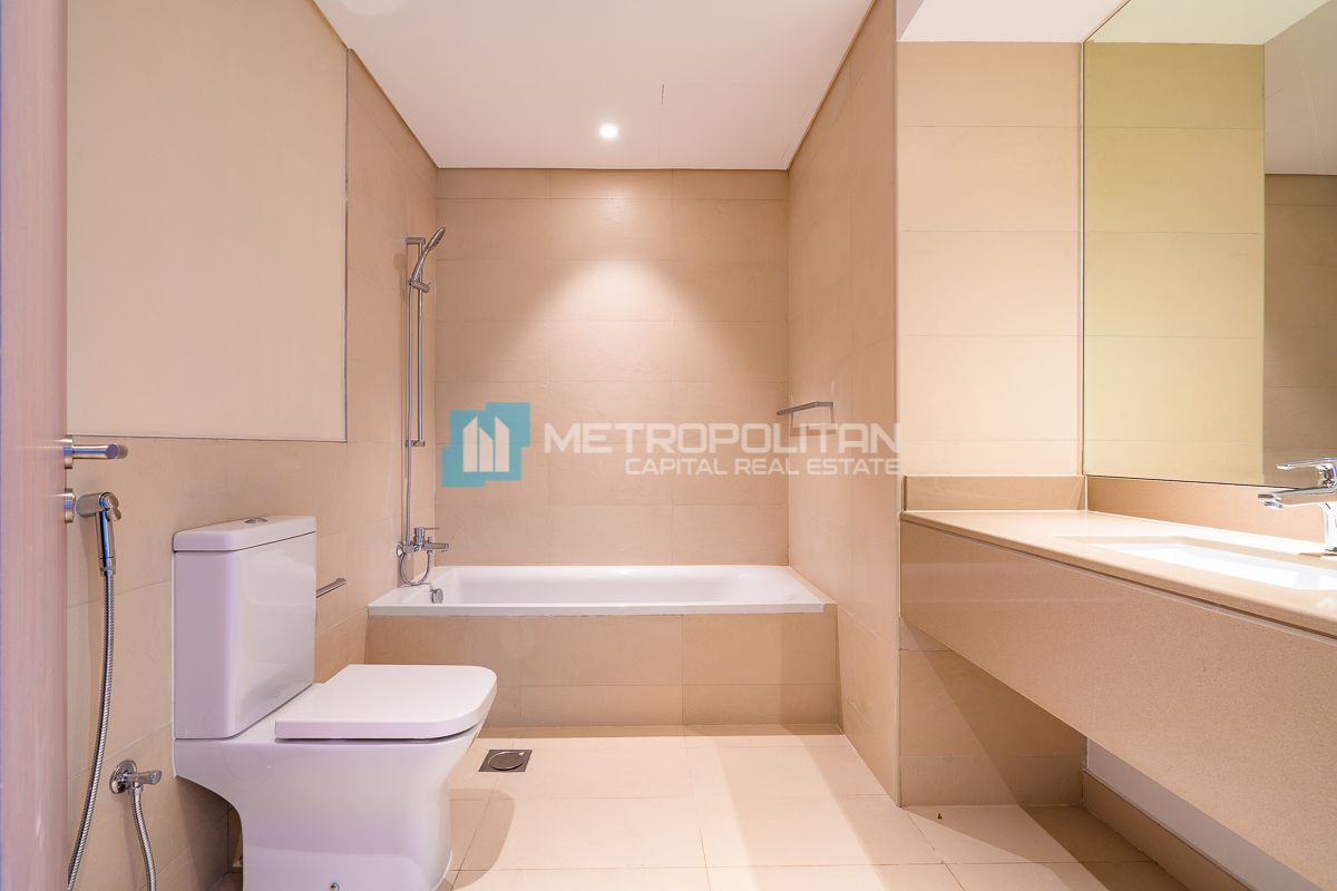 2BR+Balcony | Partial Canal View | Prime Location