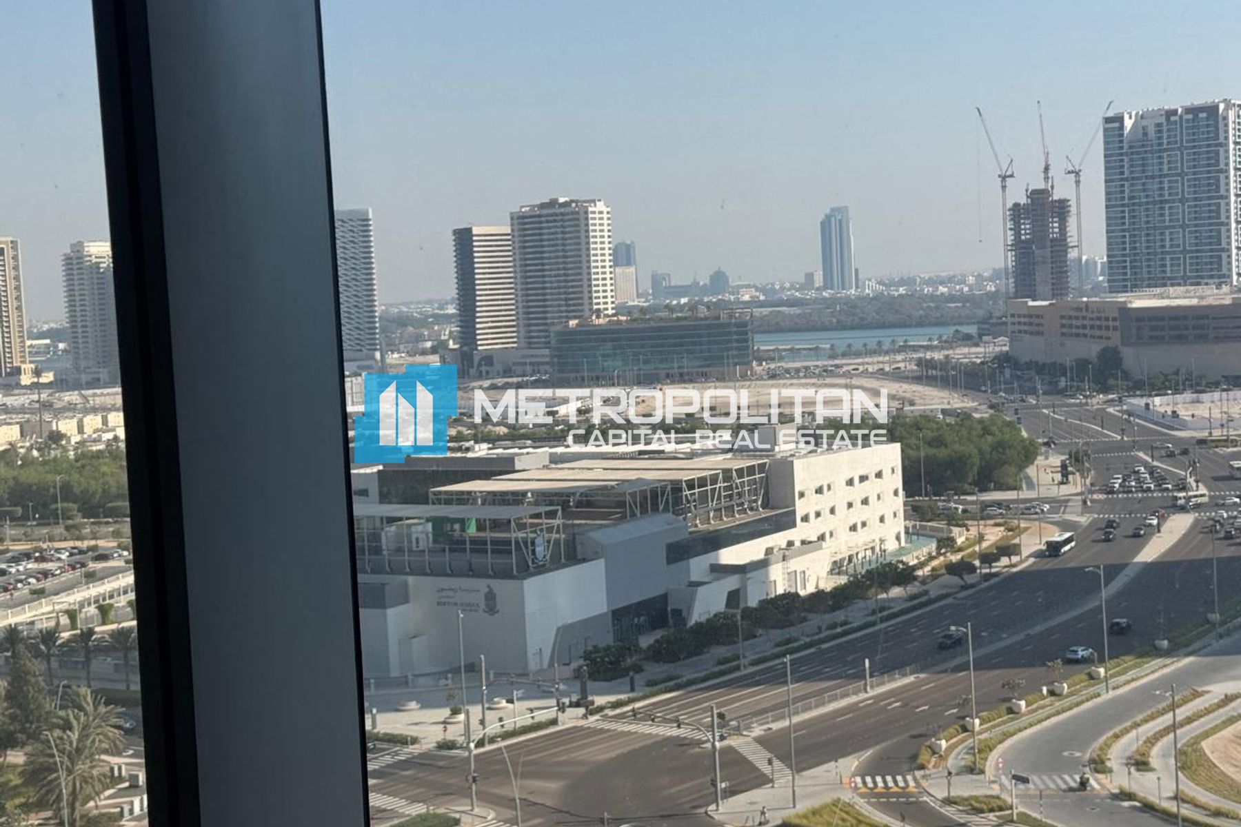 1 BR WITH STUDY | BIG LAYOUT | PRIME LOCATION