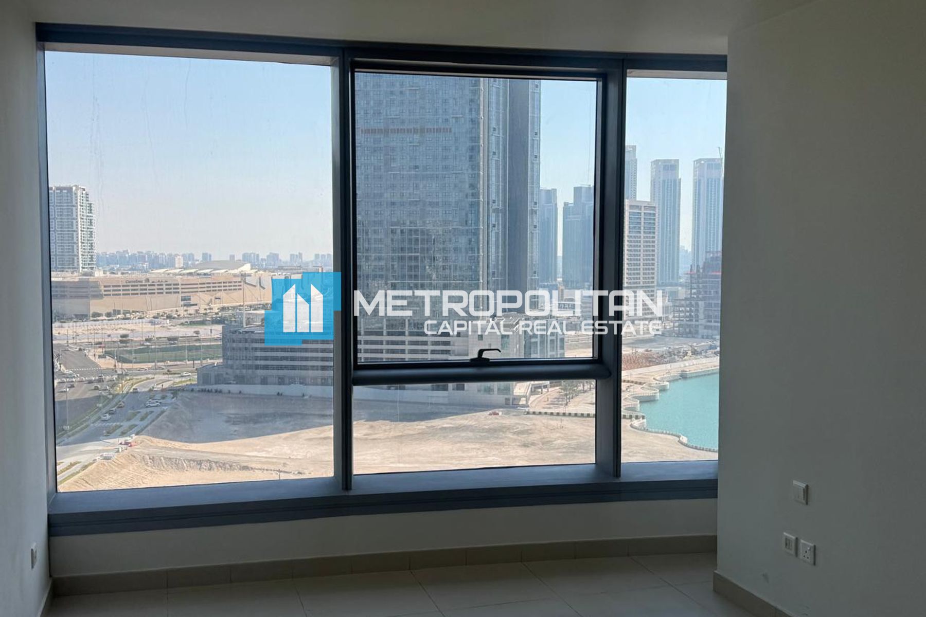 1 BR WITH STUDY | BIG LAYOUT | PRIME LOCATION