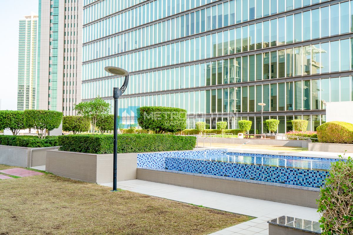 شقة للإيجار في RAK Tower، Al Reem Island - MCR-7967