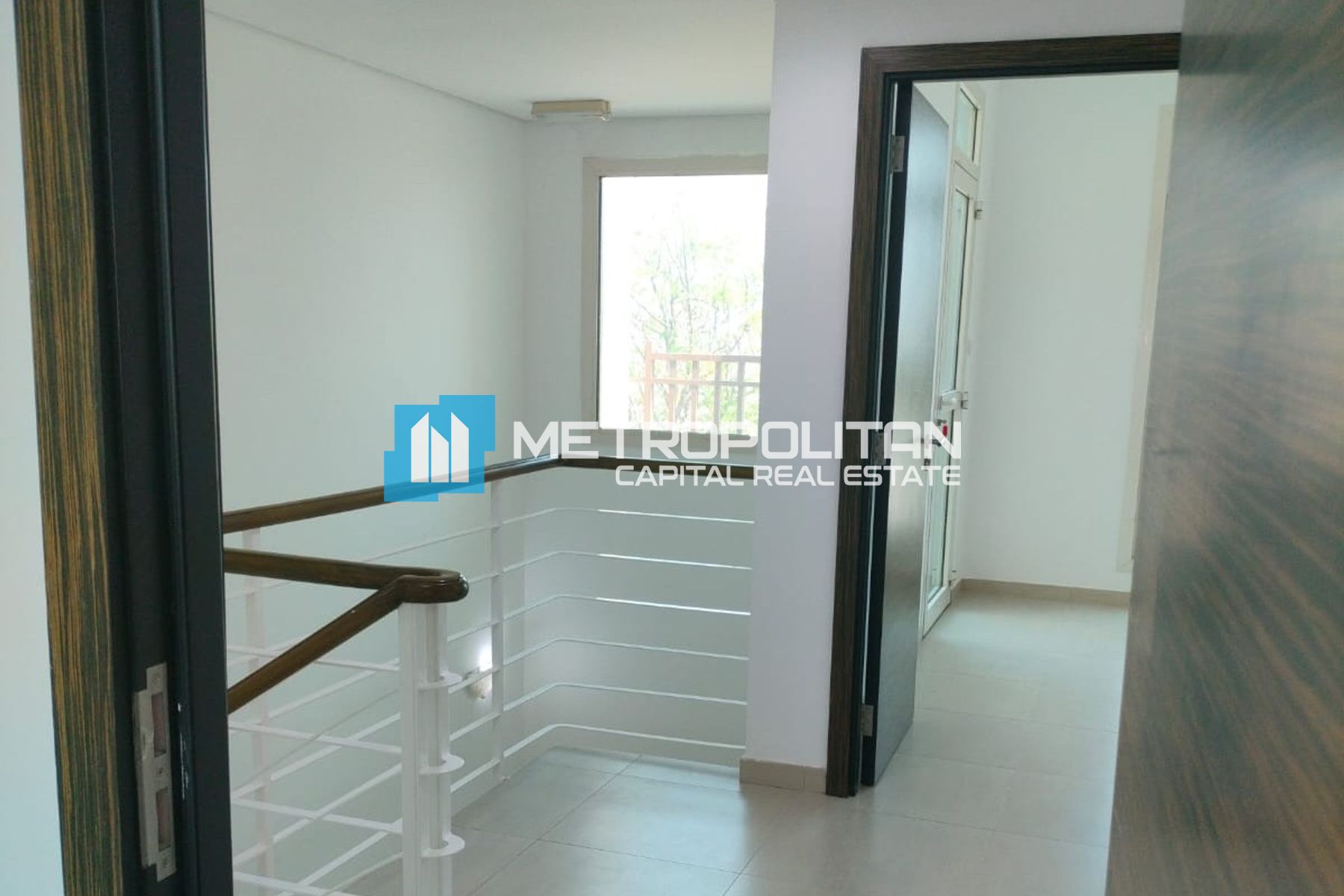 Vacant 2BR+M | Landscaped Garden | Well Maintained