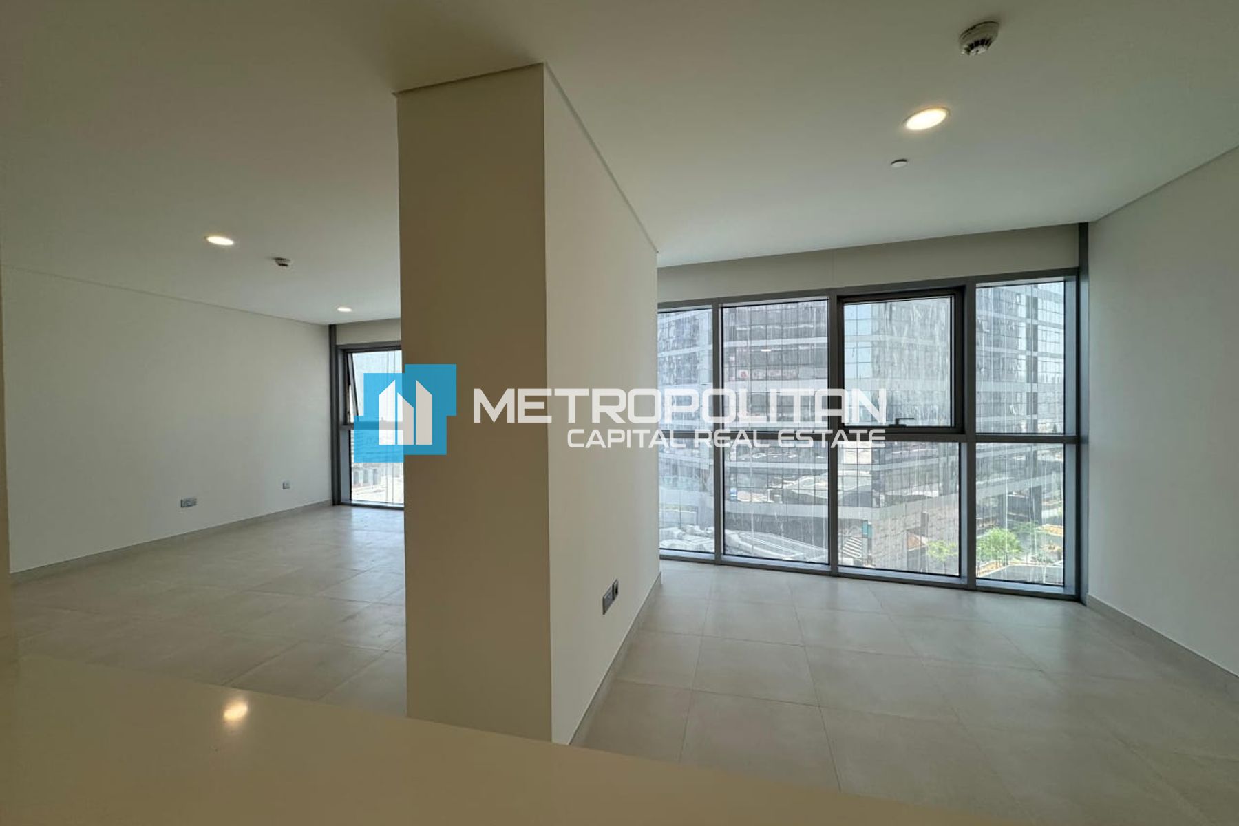 Снять квартиру в Radiant Square, Al Reem Island - MCR-7978