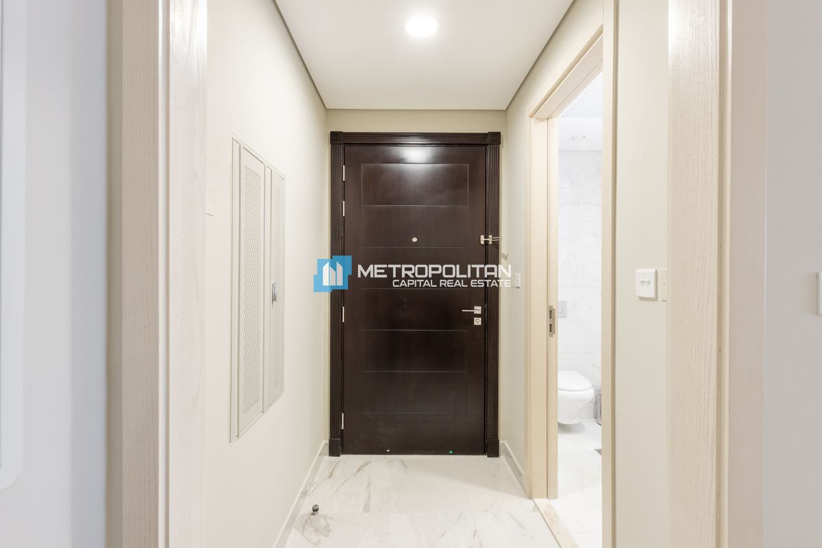 3BR Apartment for Rent in Leaf Tower, Al Reem Island - MCR-7981