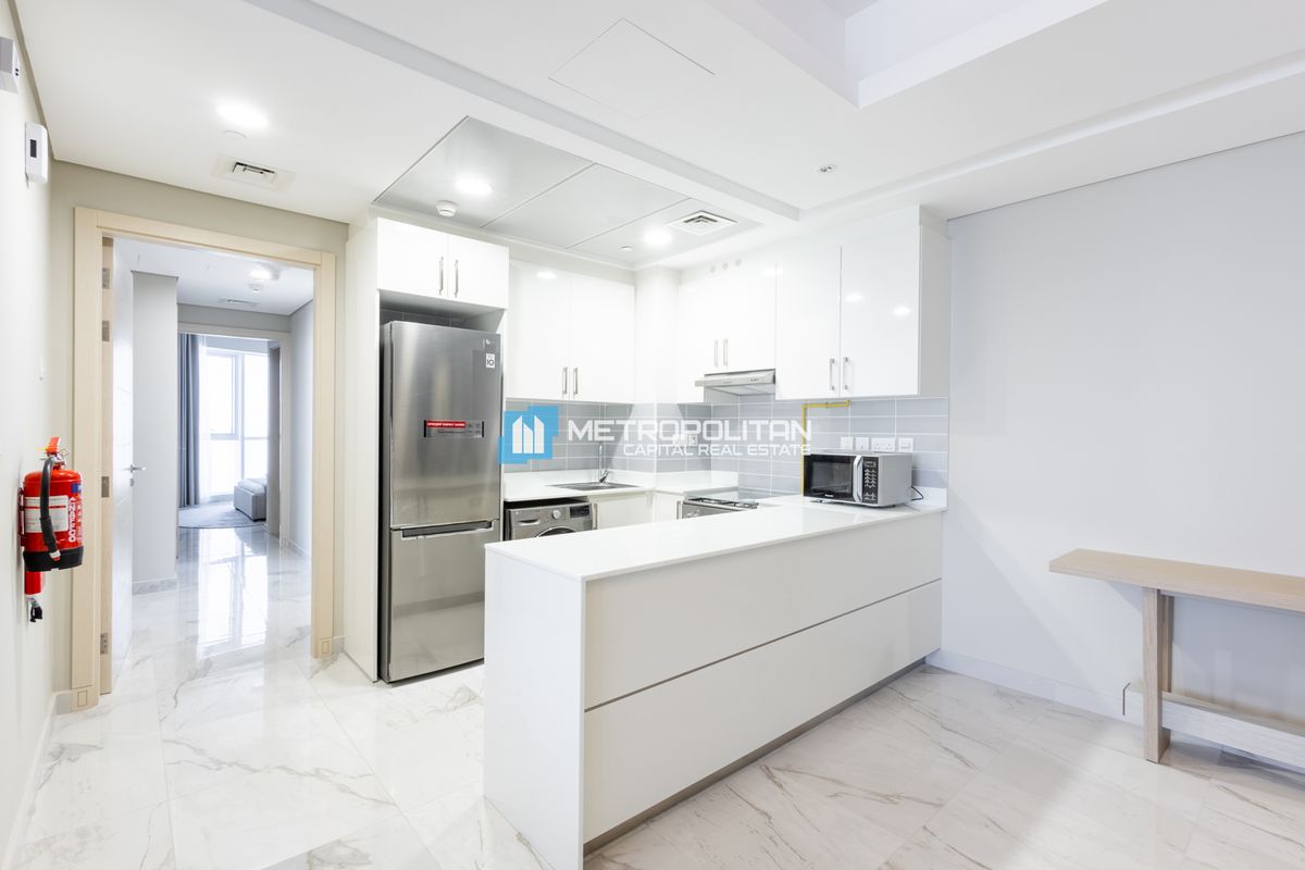Fully Furnished | Stunning Sea View | Vacant Unit